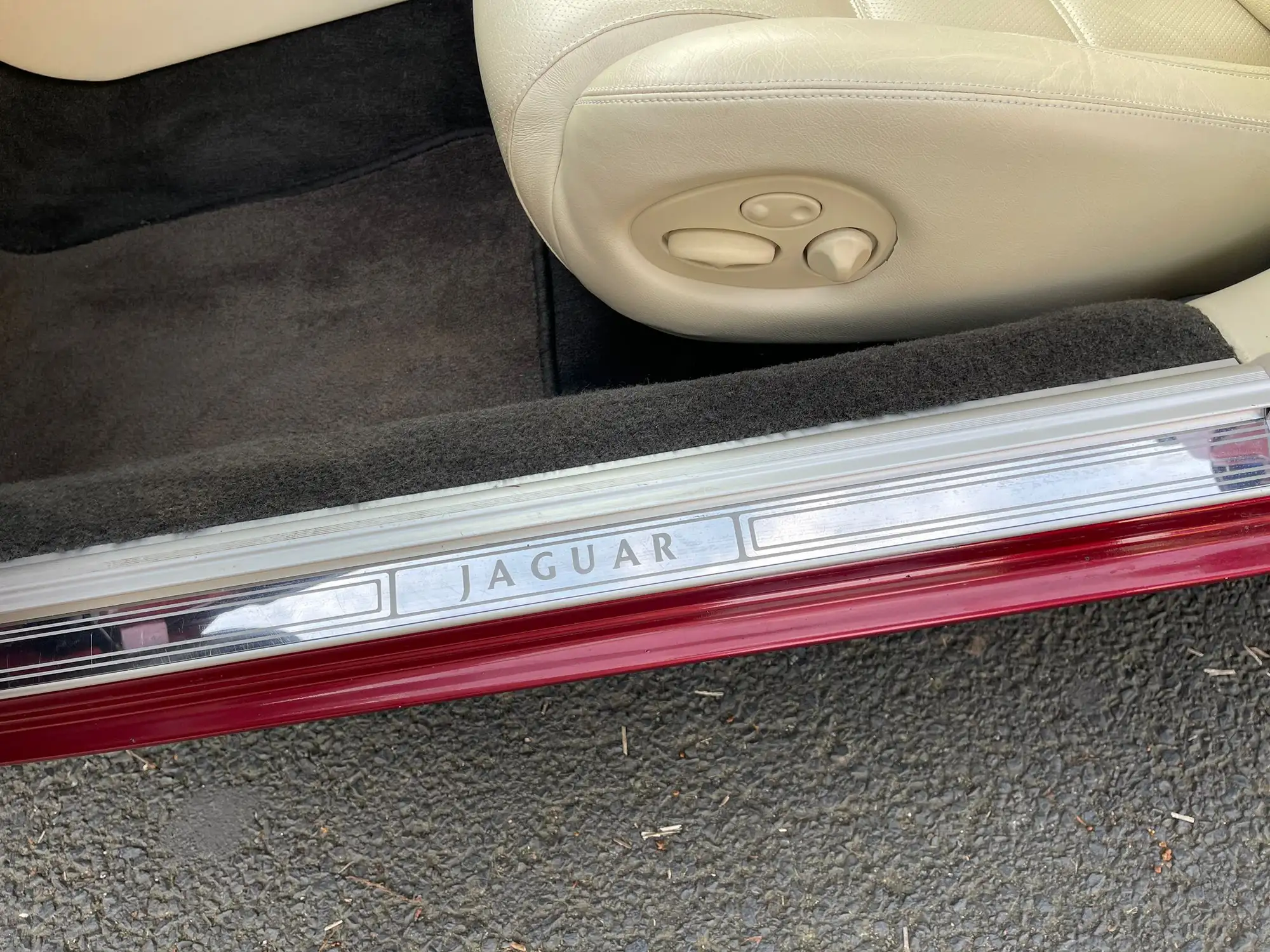 1997 Jaguar XJ6 Sport X300 Series 4.0-Litre-Sold
