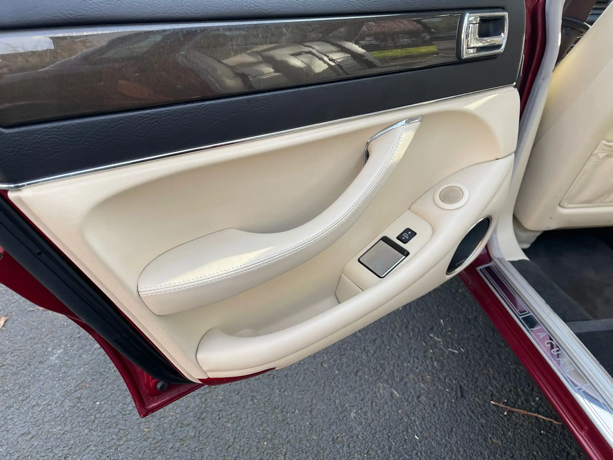 1997 Jaguar XJ6 Sport X300 Series 4.0-Litre-Sold