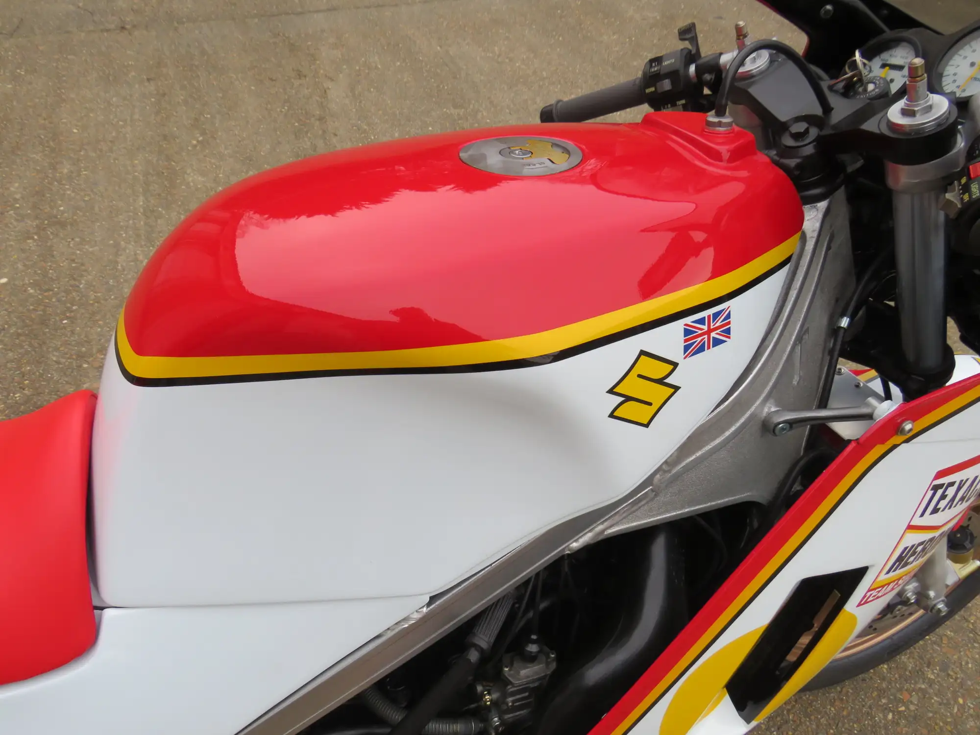 1987 Suzuki RG500 'Barry Sheene Tribute' 748cc-Sold