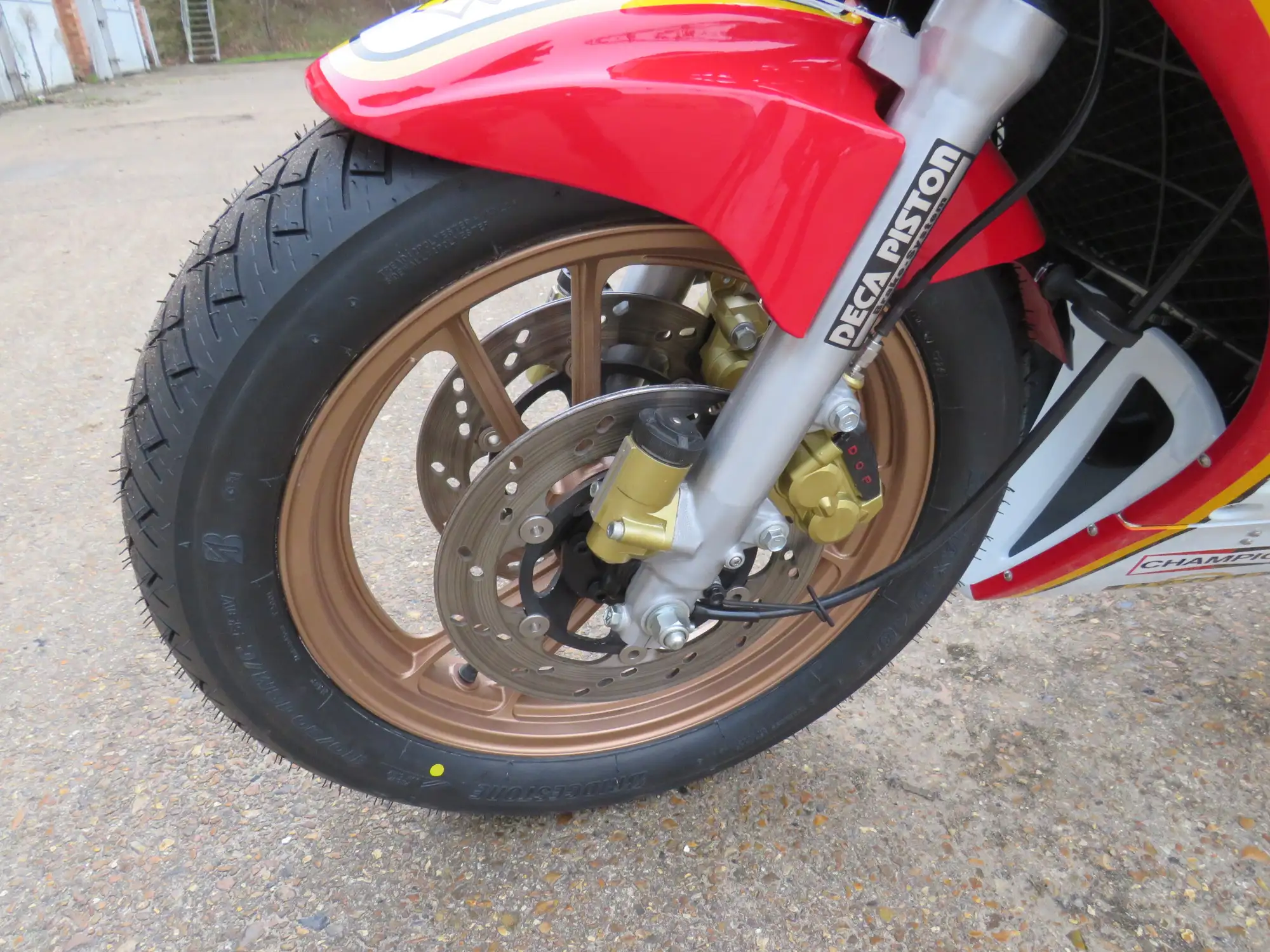 1987 Suzuki RG500 'Barry Sheene Tribute' 748cc-Sold