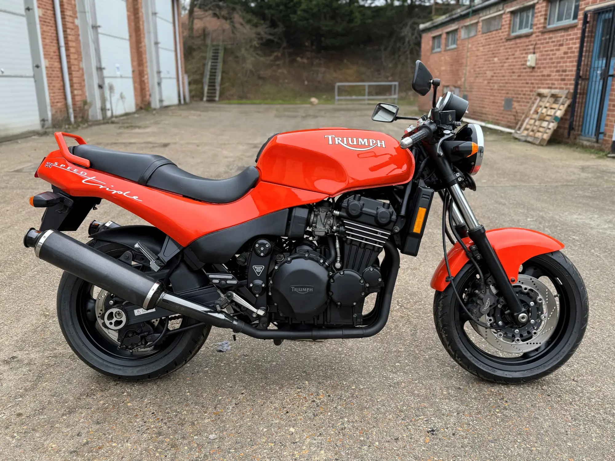 1995 Triumph Speed Triple 900 885cc -Sold
