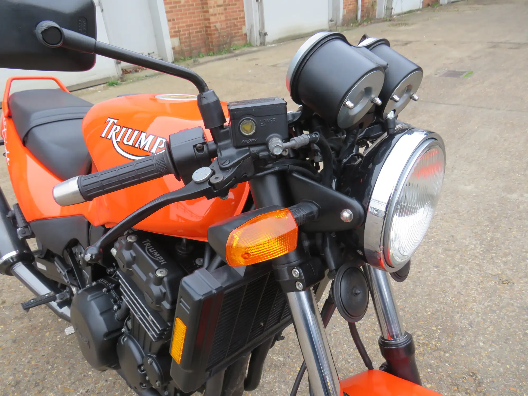 1995 Triumph Speed Triple 900 885cc -Sold