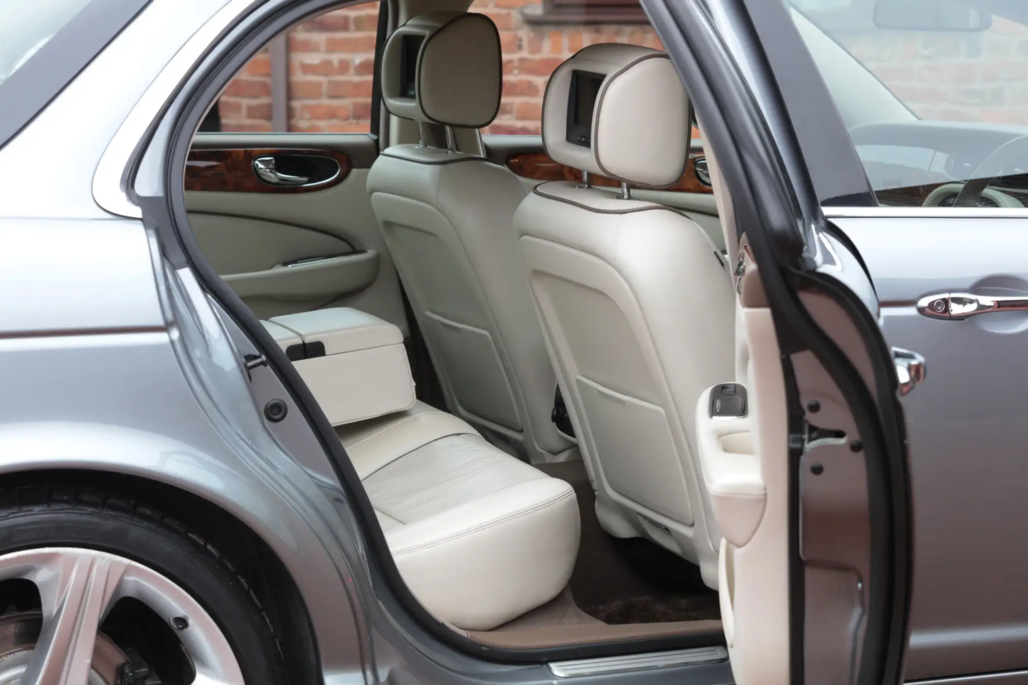 2009 Jaguar XJ X358 Sovereign-Sold