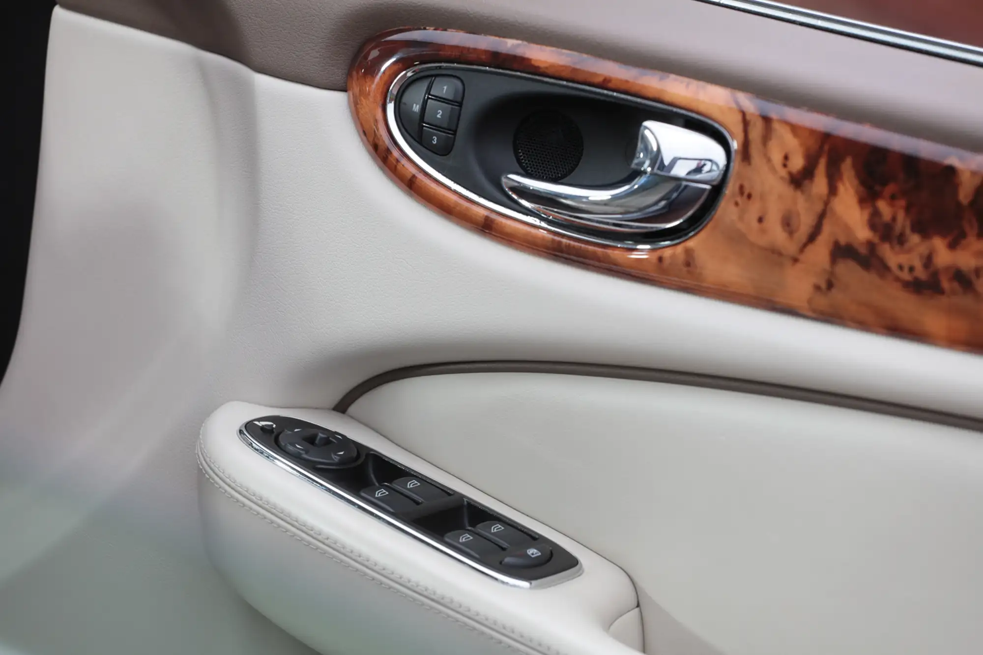 2009 Jaguar XJ X358 Sovereign-Sold