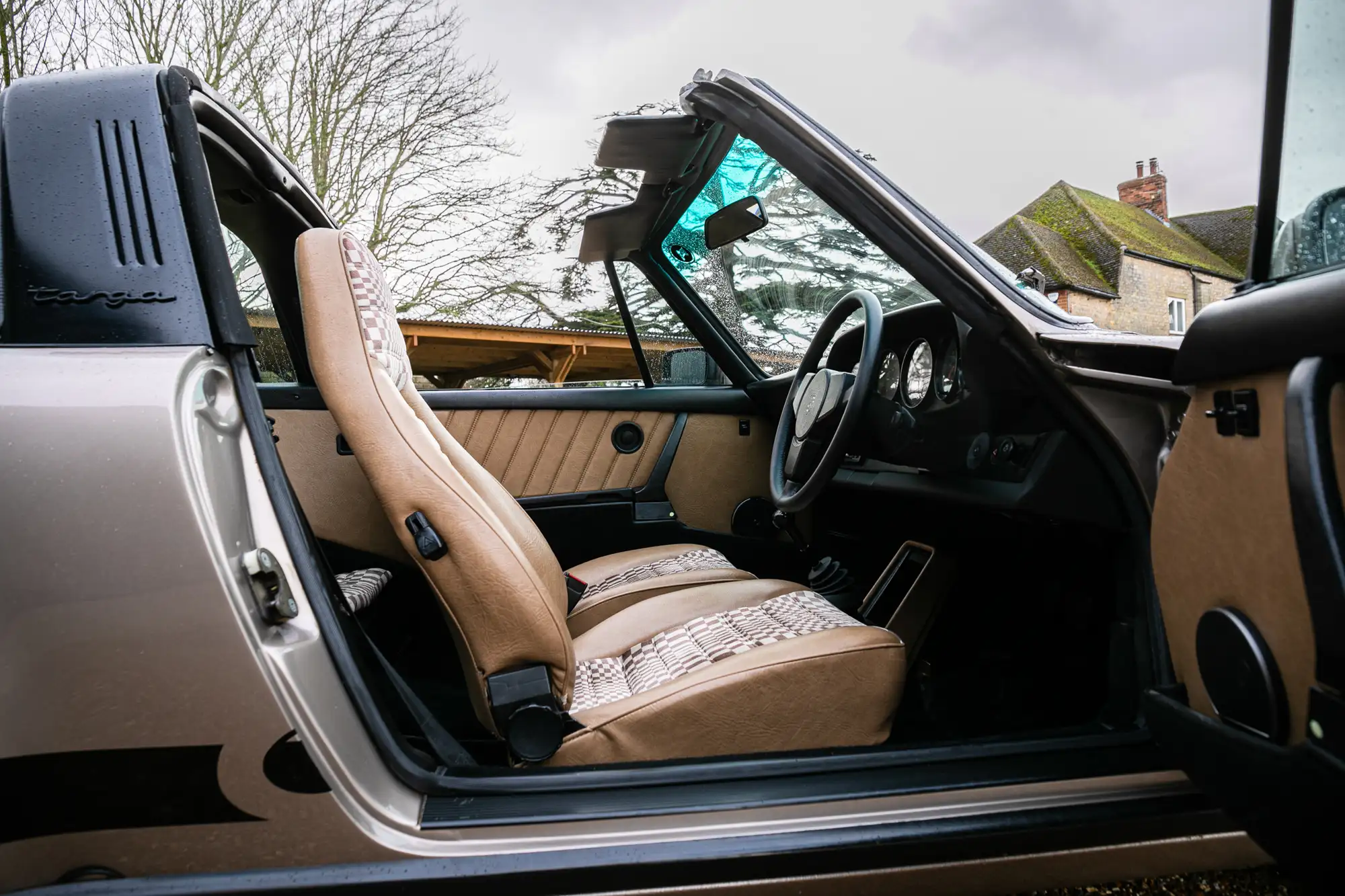 1982 Porsche 911 SC Targa-Sold