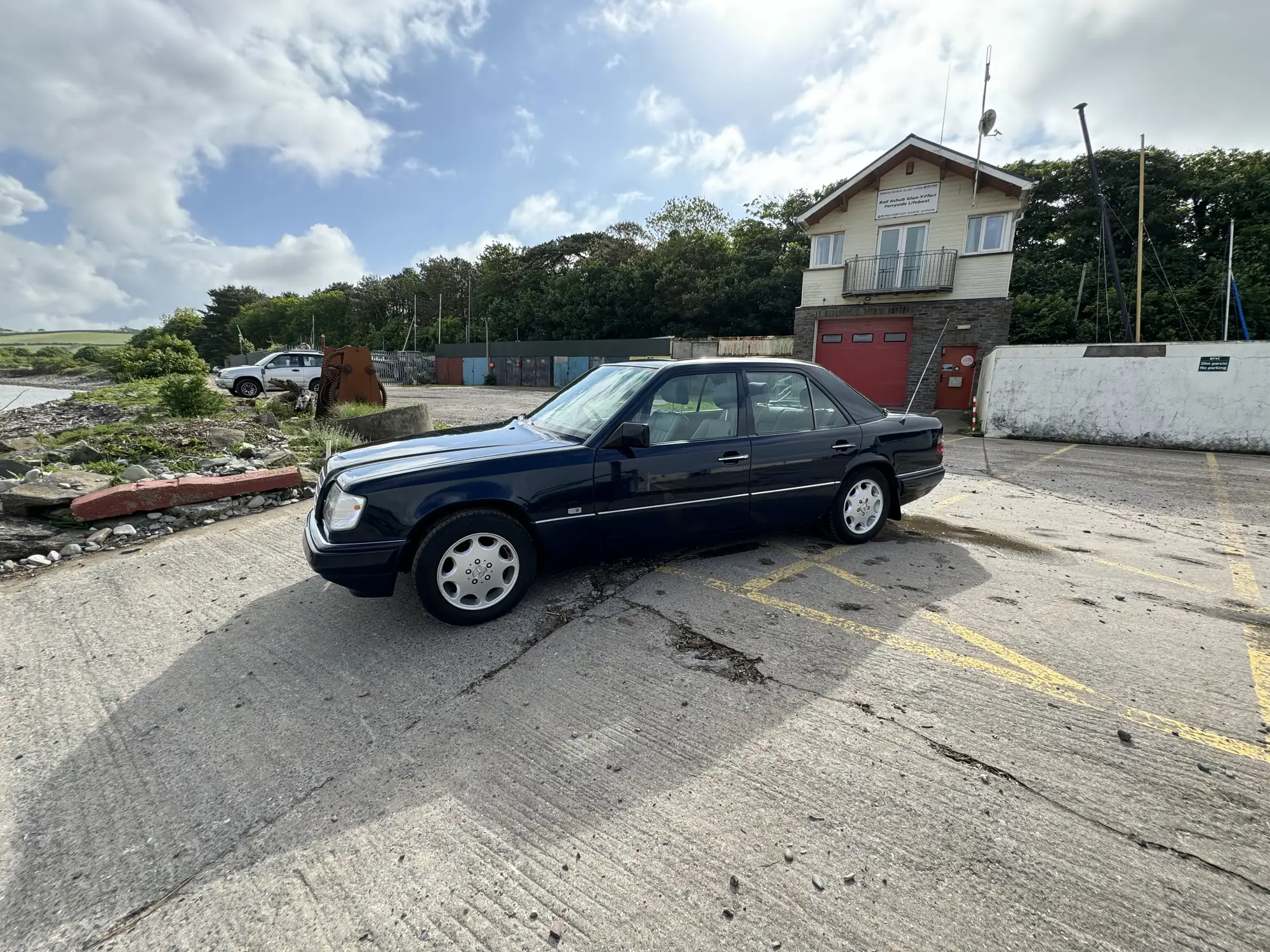 1995 Mercedes-Benz E250 Diesel (W124)-Sold