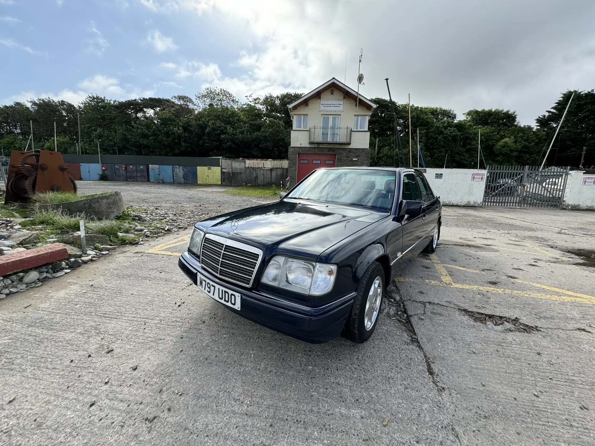 1995 Mercedes-Benz E250 Diesel (W124)-Sold