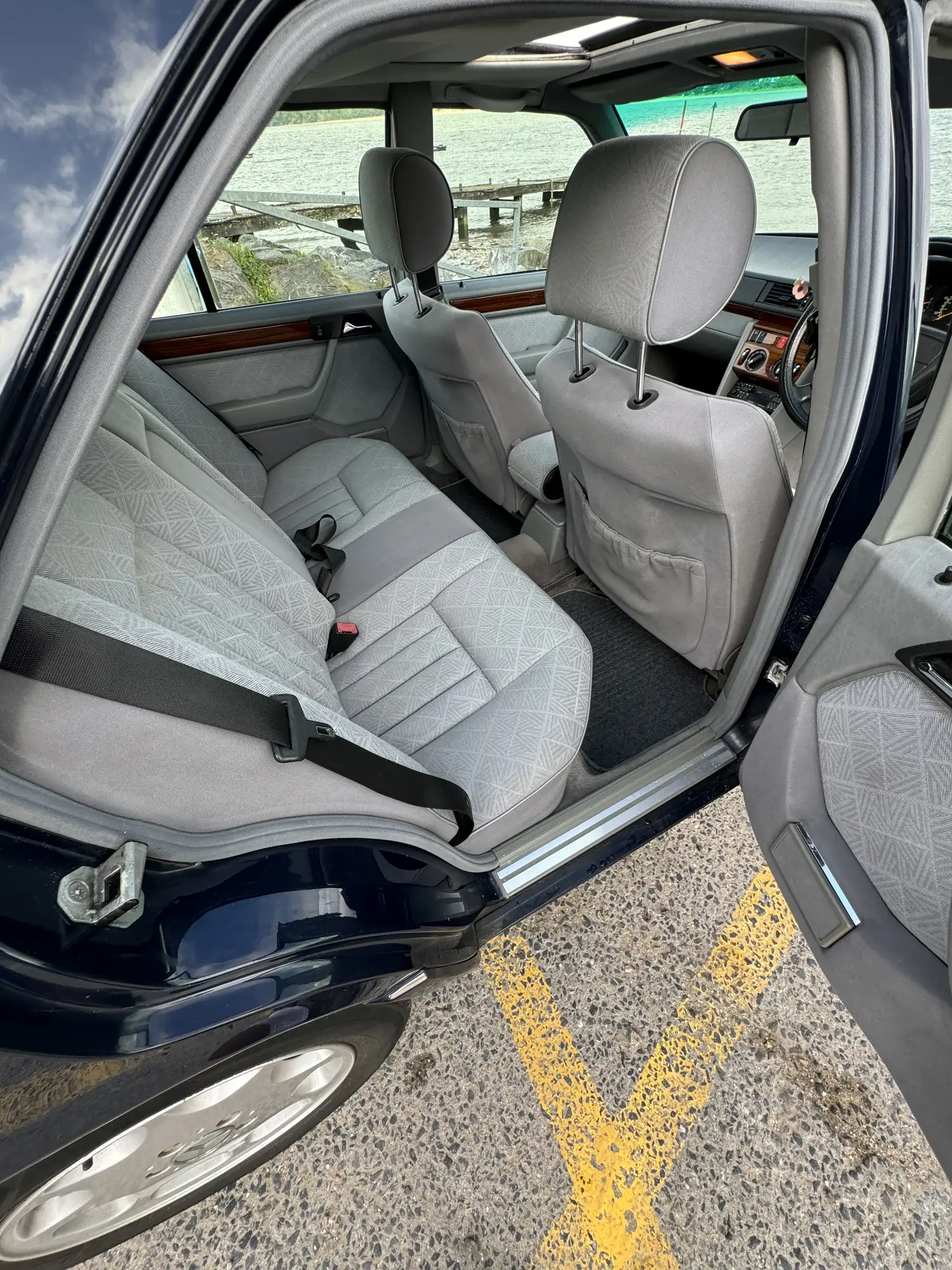 1995 Mercedes-Benz E250 Diesel (W124)-Sold