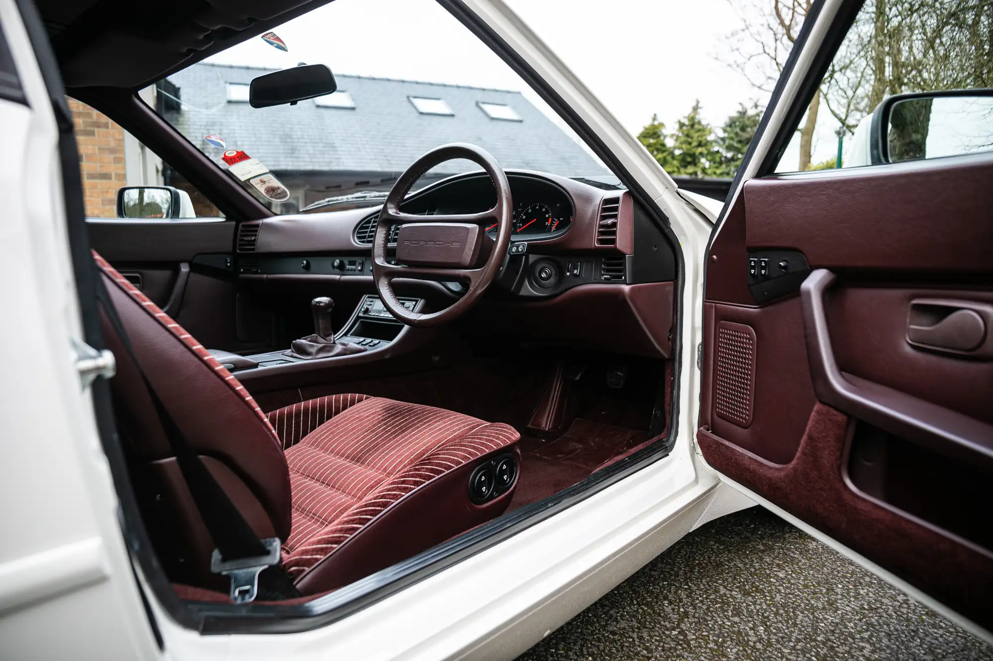 1987 Porsche 944 S1-Sold