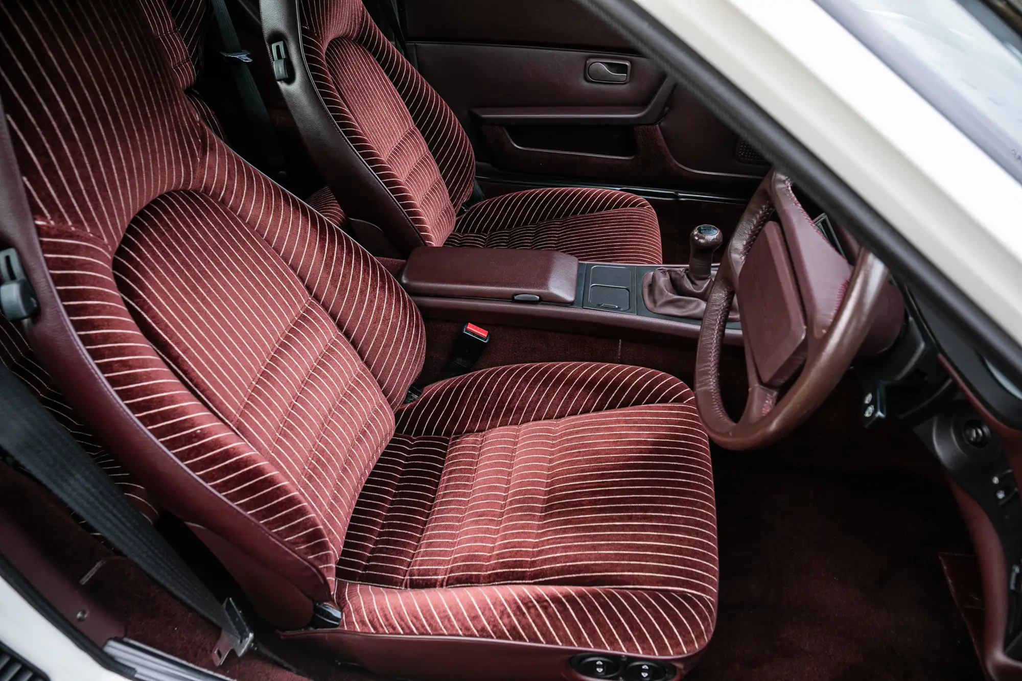 1987 Porsche 944 S1-Sold