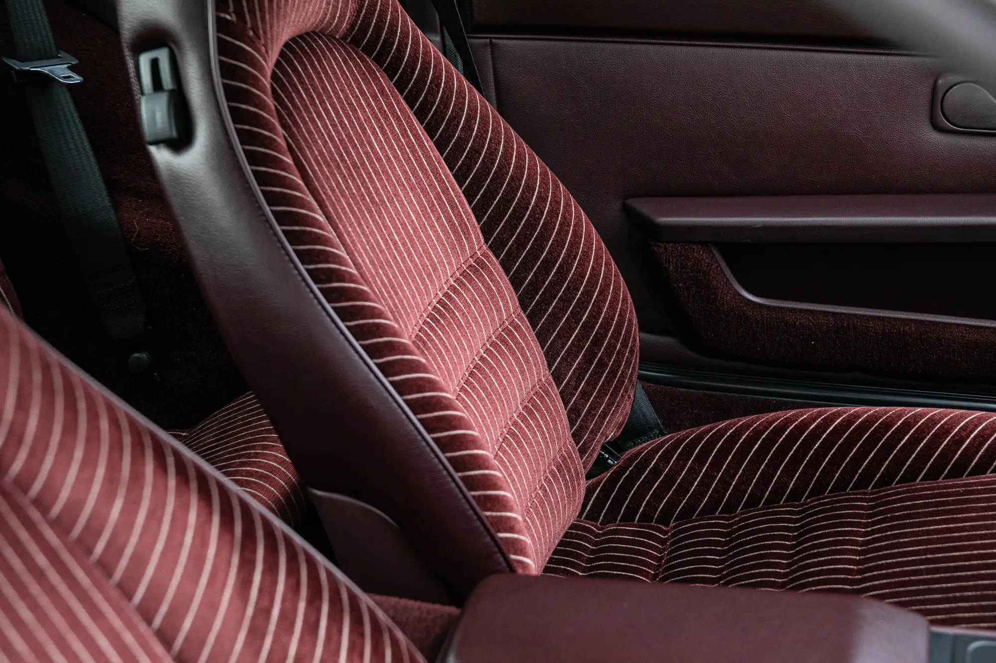 1987 Porsche 944 S1-Sold