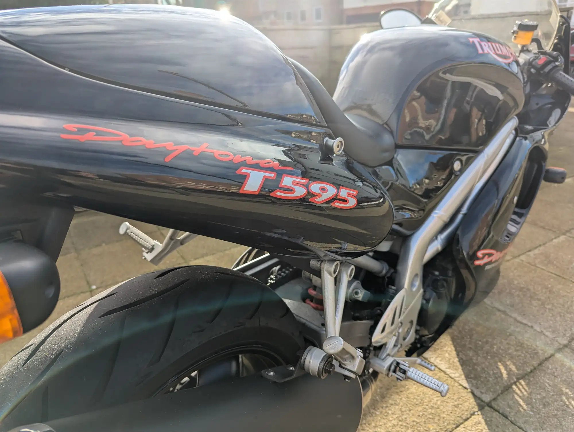 1997 Triumph T595 Daytona 955cc-Sold