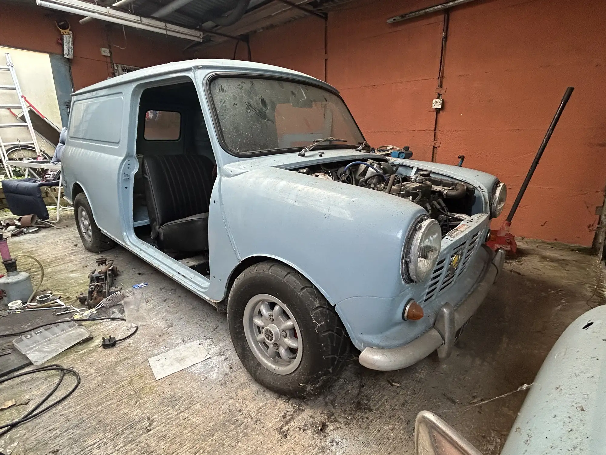 1979  Mini Van 95 (1310cc) Project-Sold