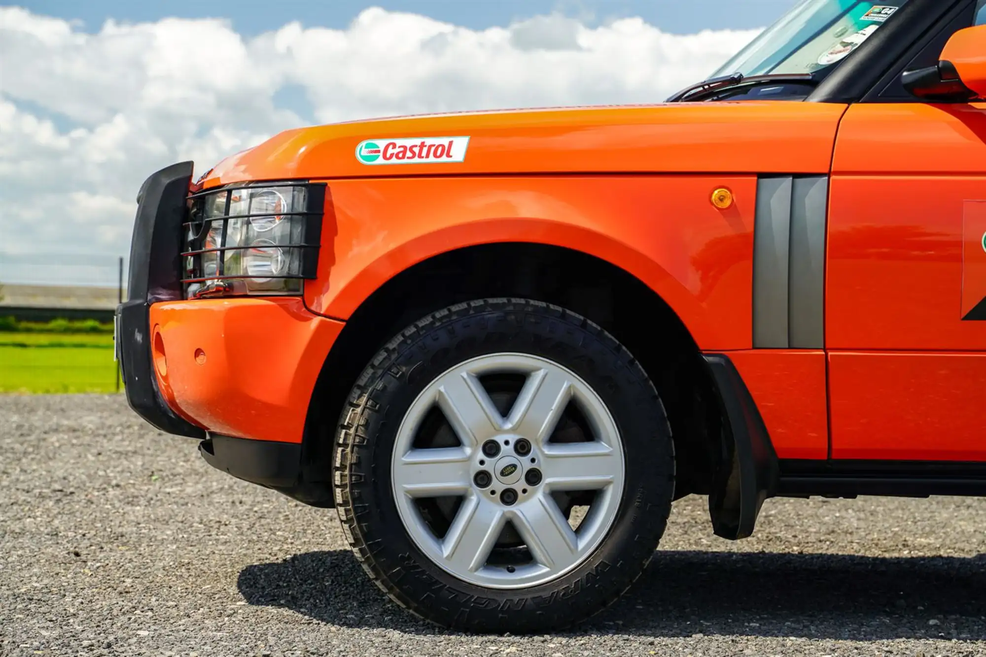 2002 Range Rover G4 Challenge-Sold
