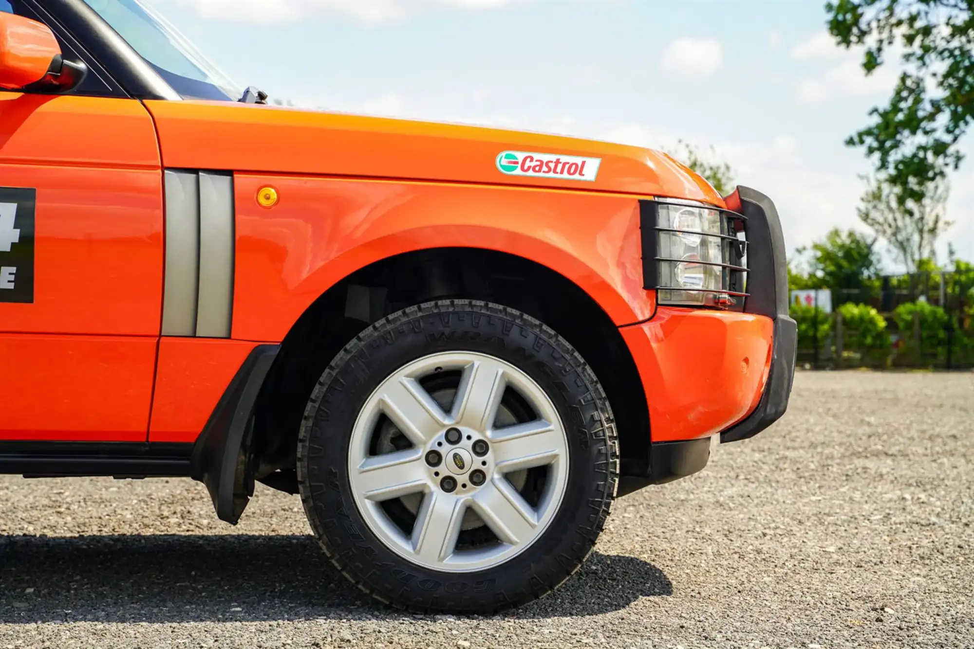 2002 Range Rover G4 Challenge-Sold