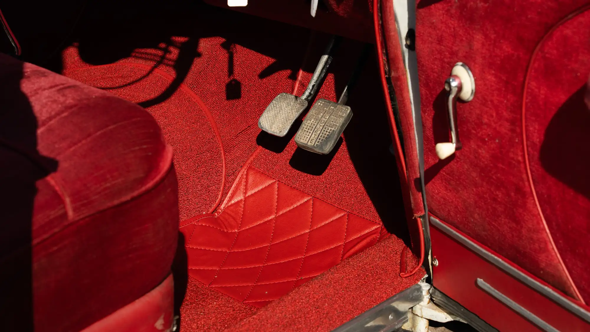 1957 BMW 502 3.2-Sold