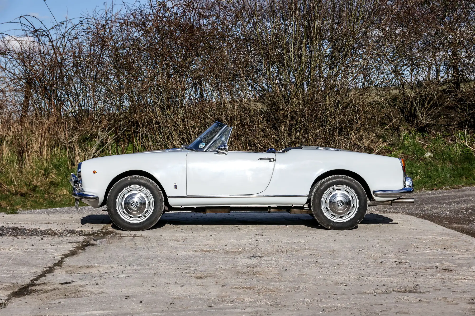 1963 Alfa Romeo Giulia Spider 1600 (Tipo 101.23)-Sold