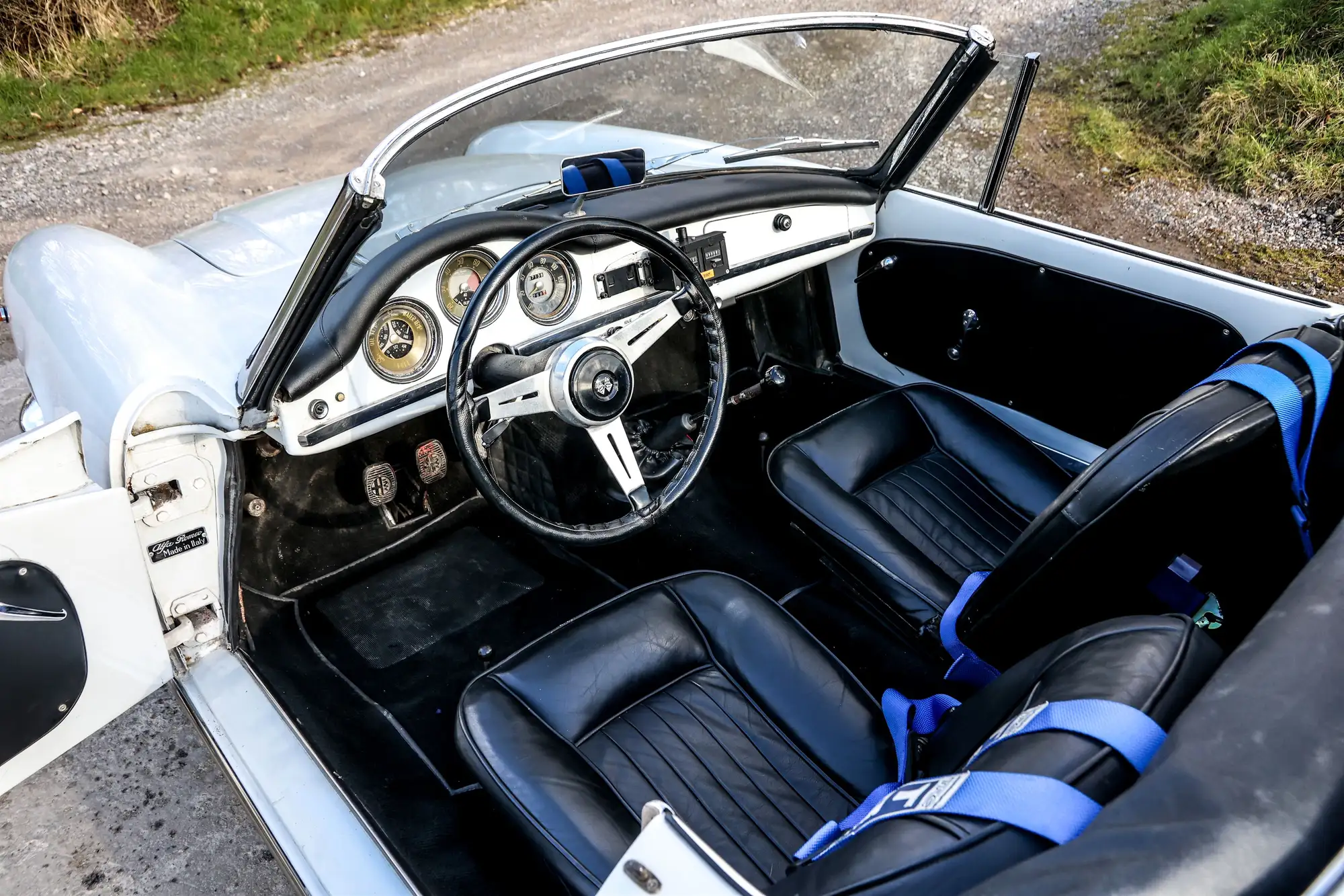 1963 Alfa Romeo Giulia Spider 1600 (Tipo 101.23)-Sold