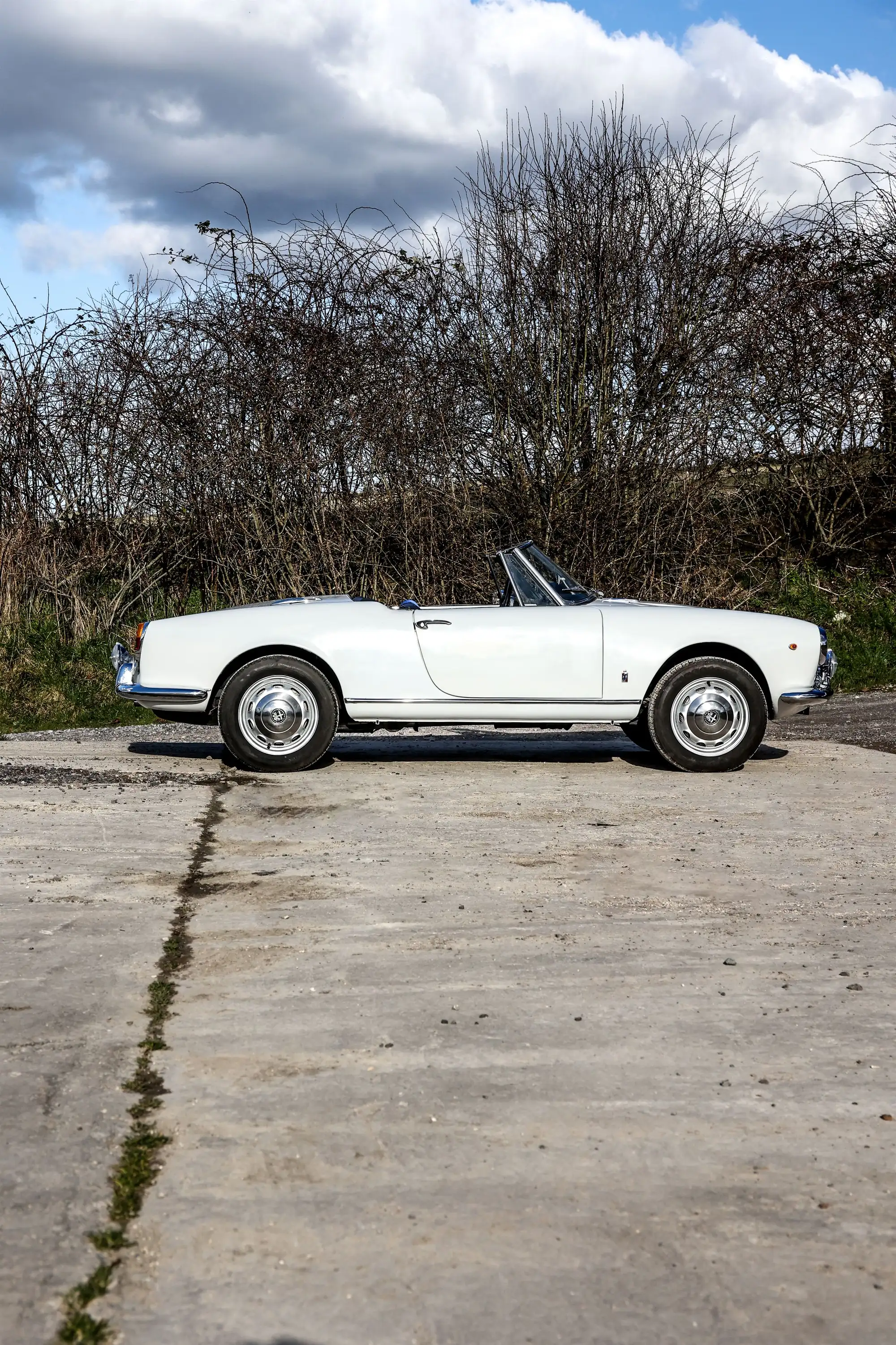 1963 Alfa Romeo Giulia Spider 1600 (Tipo 101.23)-Sold