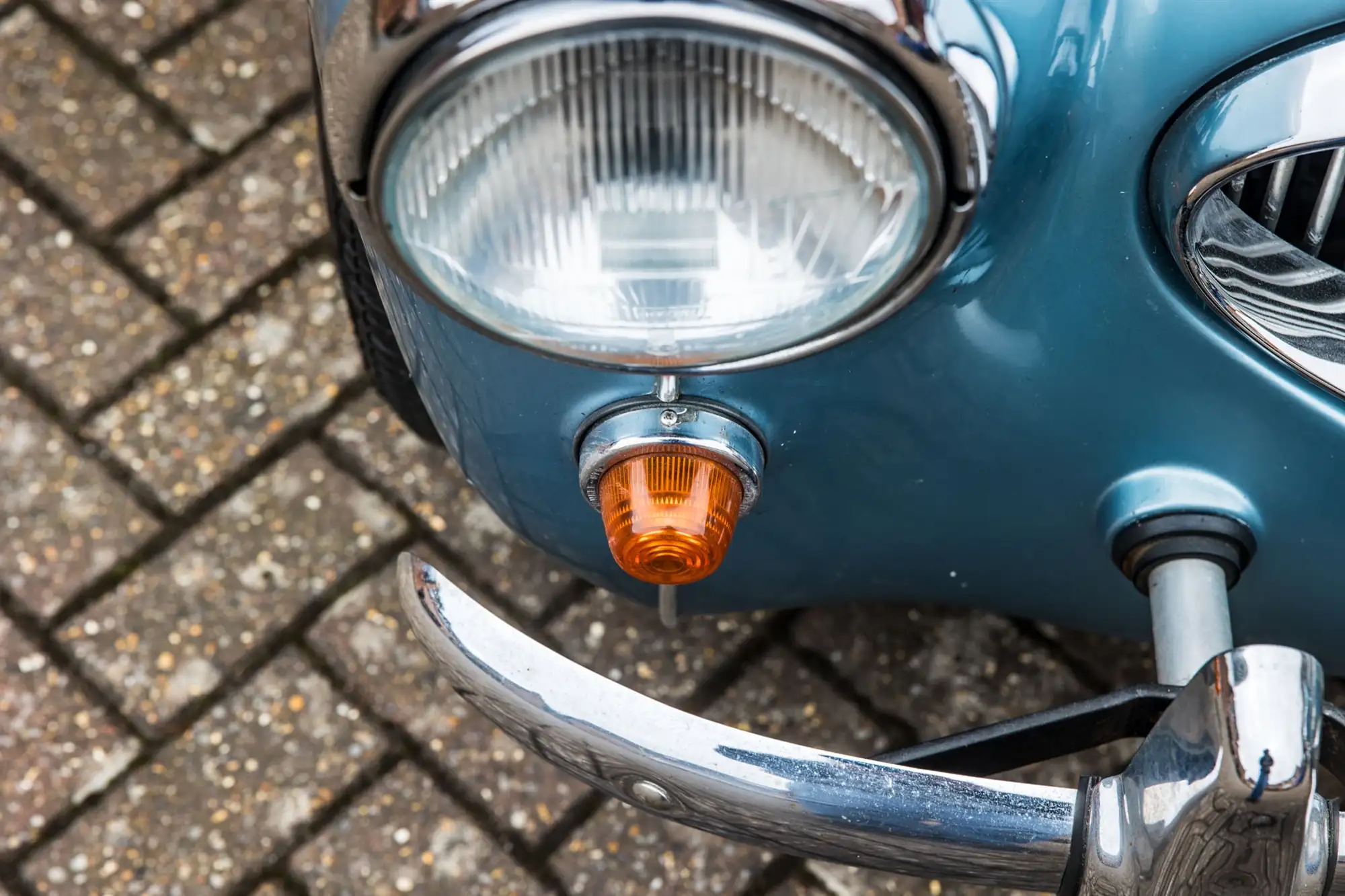 1990 Classic Roadsters Saxon 'Healey' 2.8 Convertible-Sold