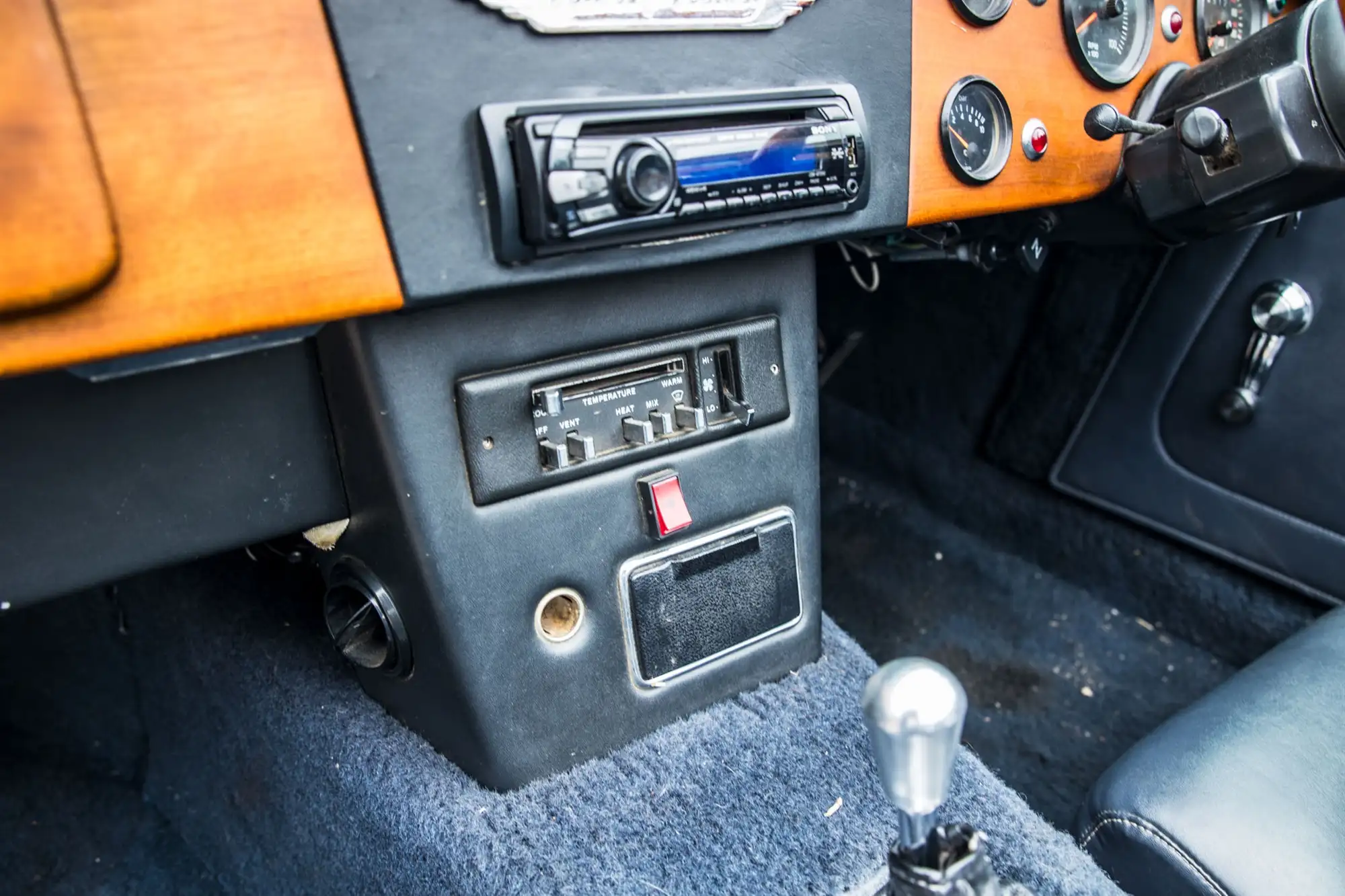 1990 Classic Roadsters Saxon 'Healey' 2.8 Convertible-Sold