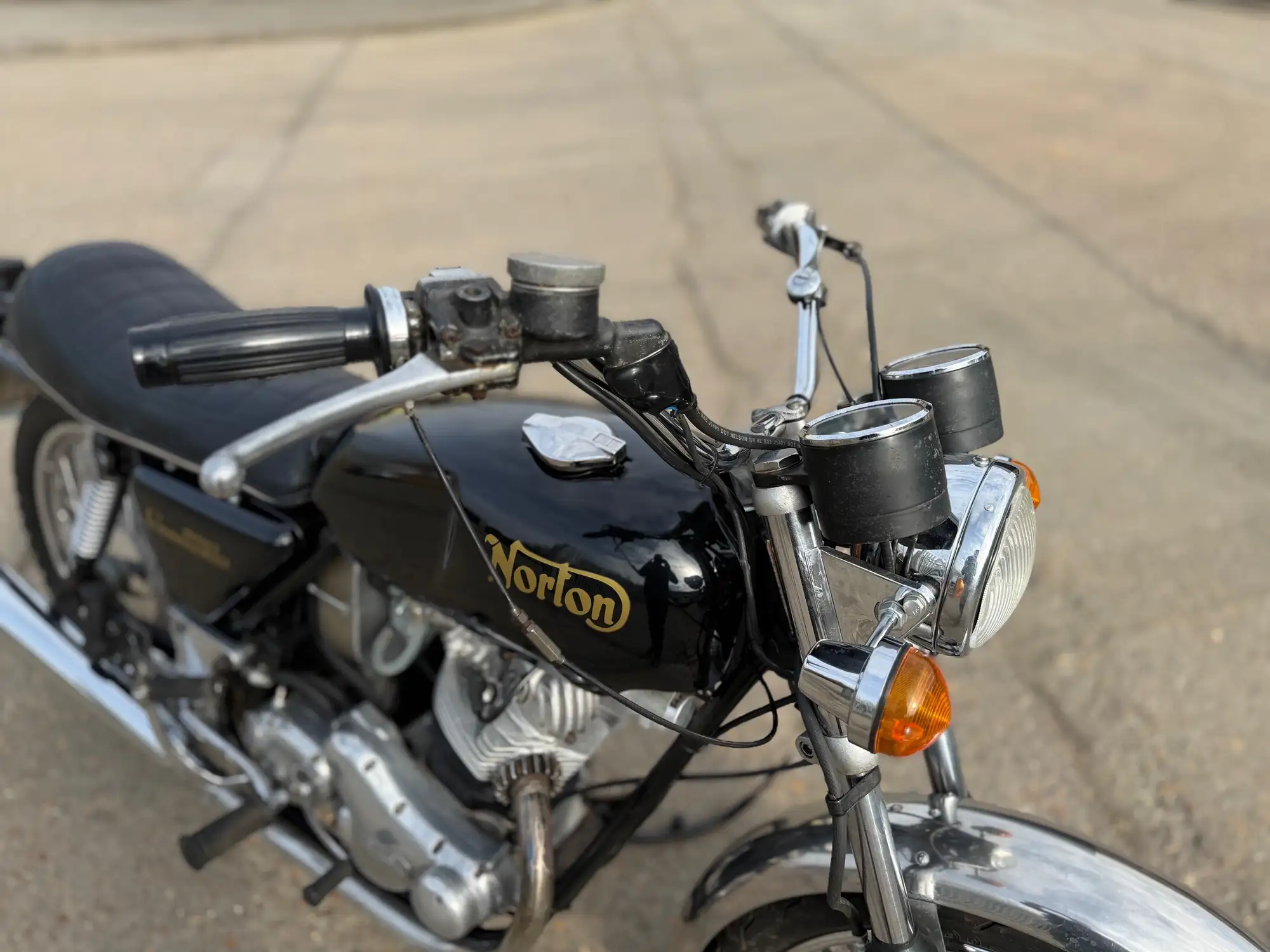 1973 Norton Commando 850 828cc-Sold