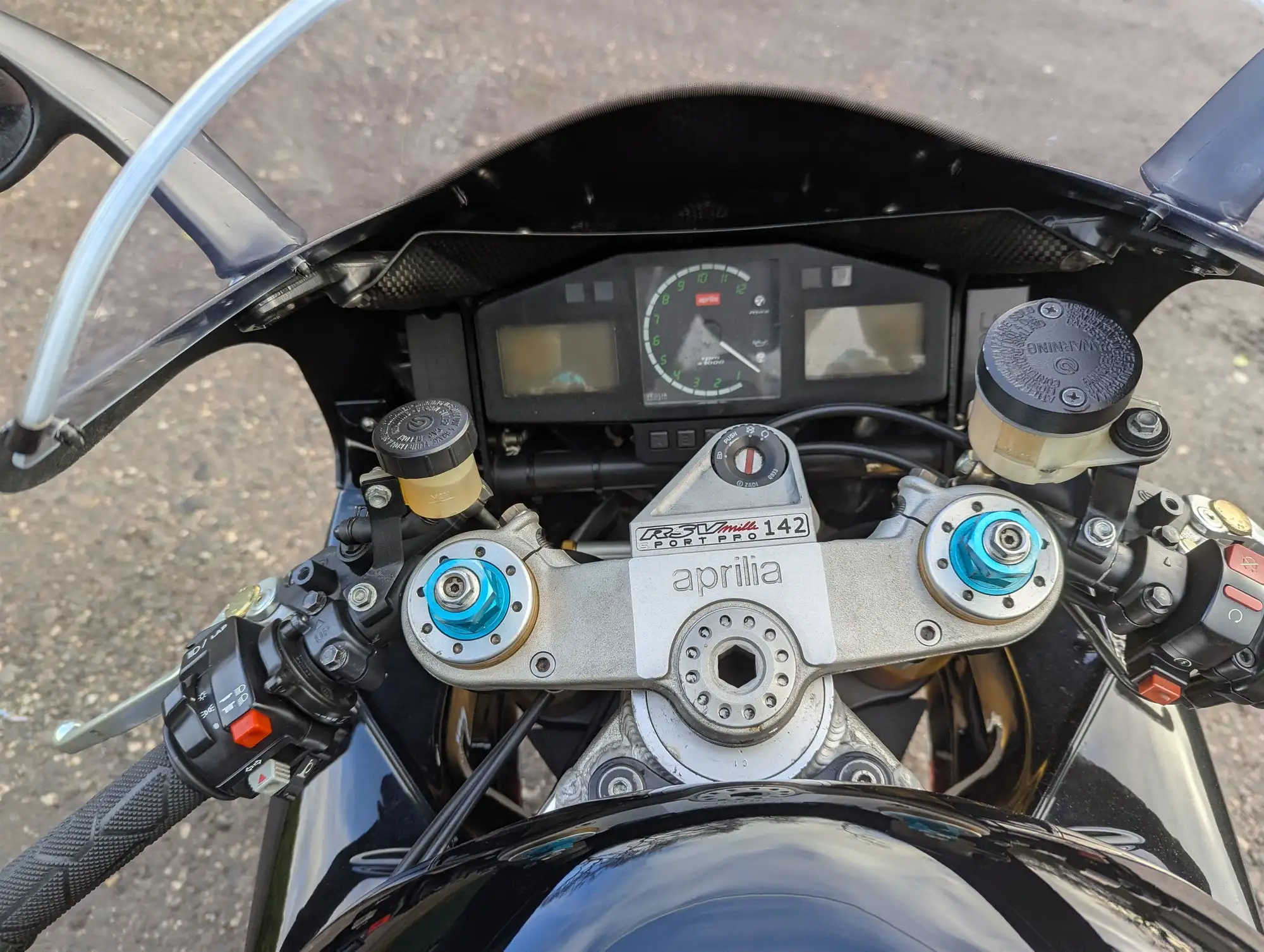 2000 Aprilia RSV Mille SP 1,000cc-For Sale