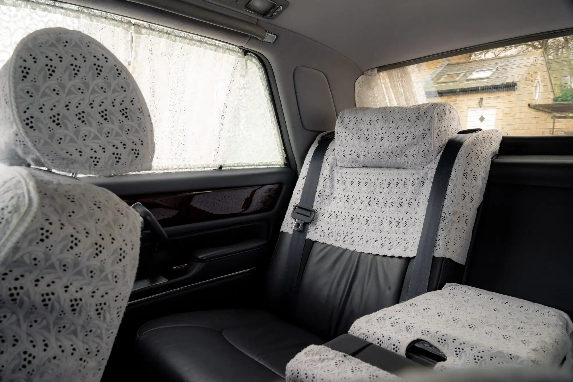 2001 Toyota Century V12-Sold