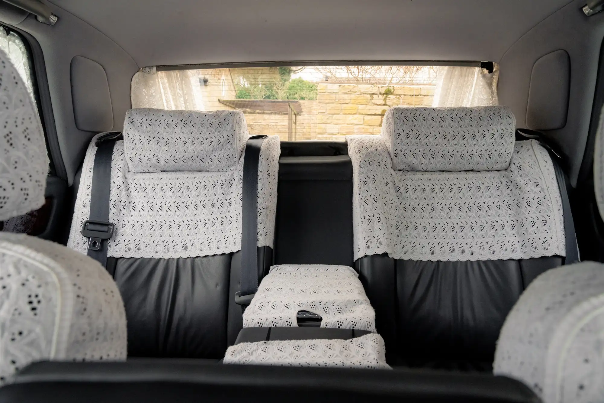 2001 Toyota Century V12-Sold