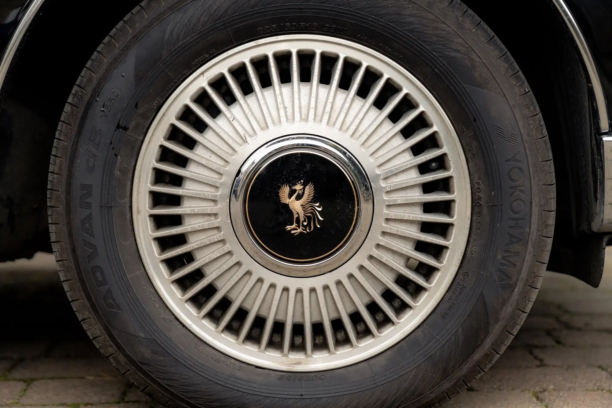 2001 Toyota Century V12-Sold