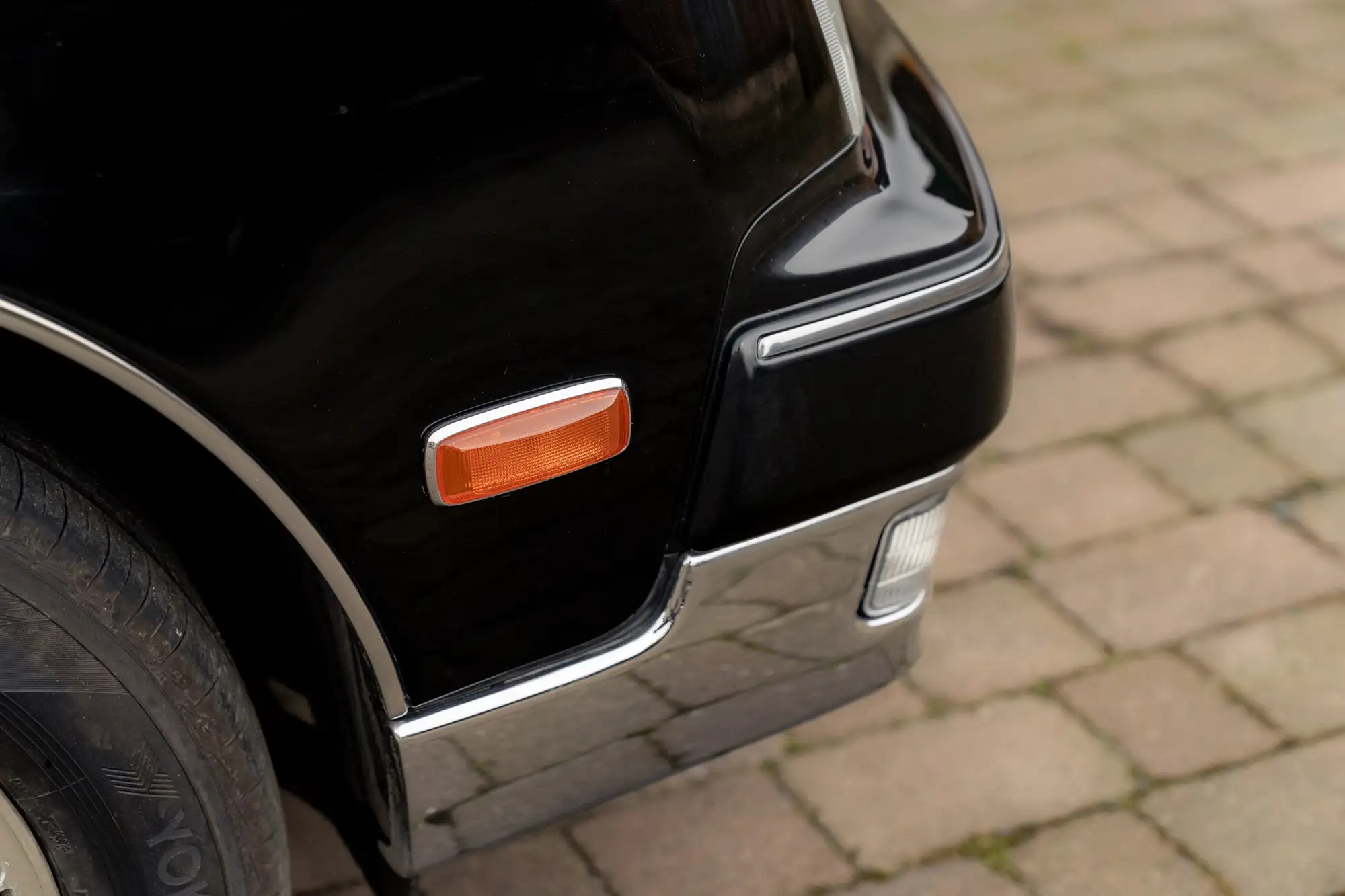 2001 Toyota Century V12-Sold