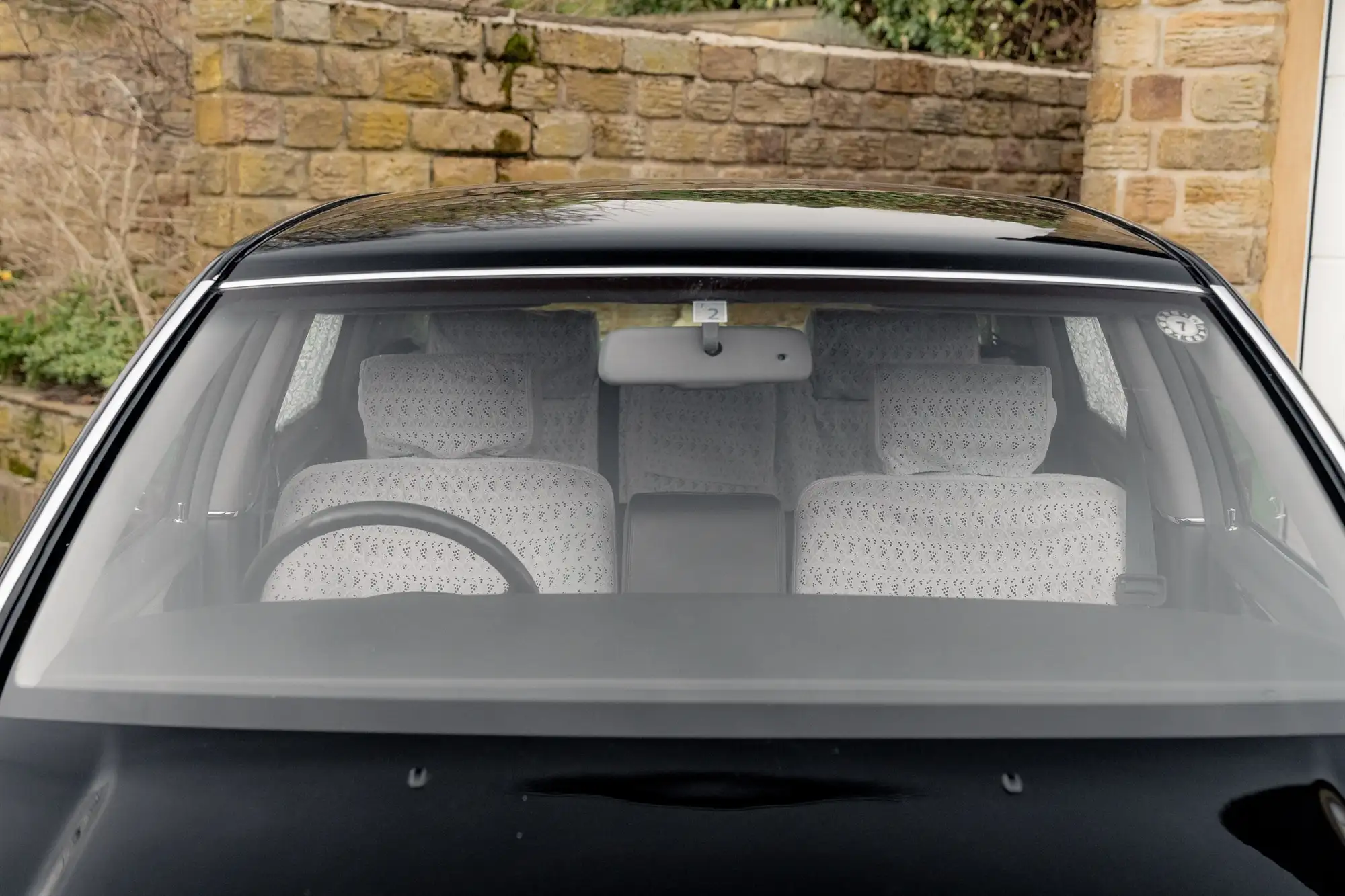 2001 Toyota Century V12-Sold