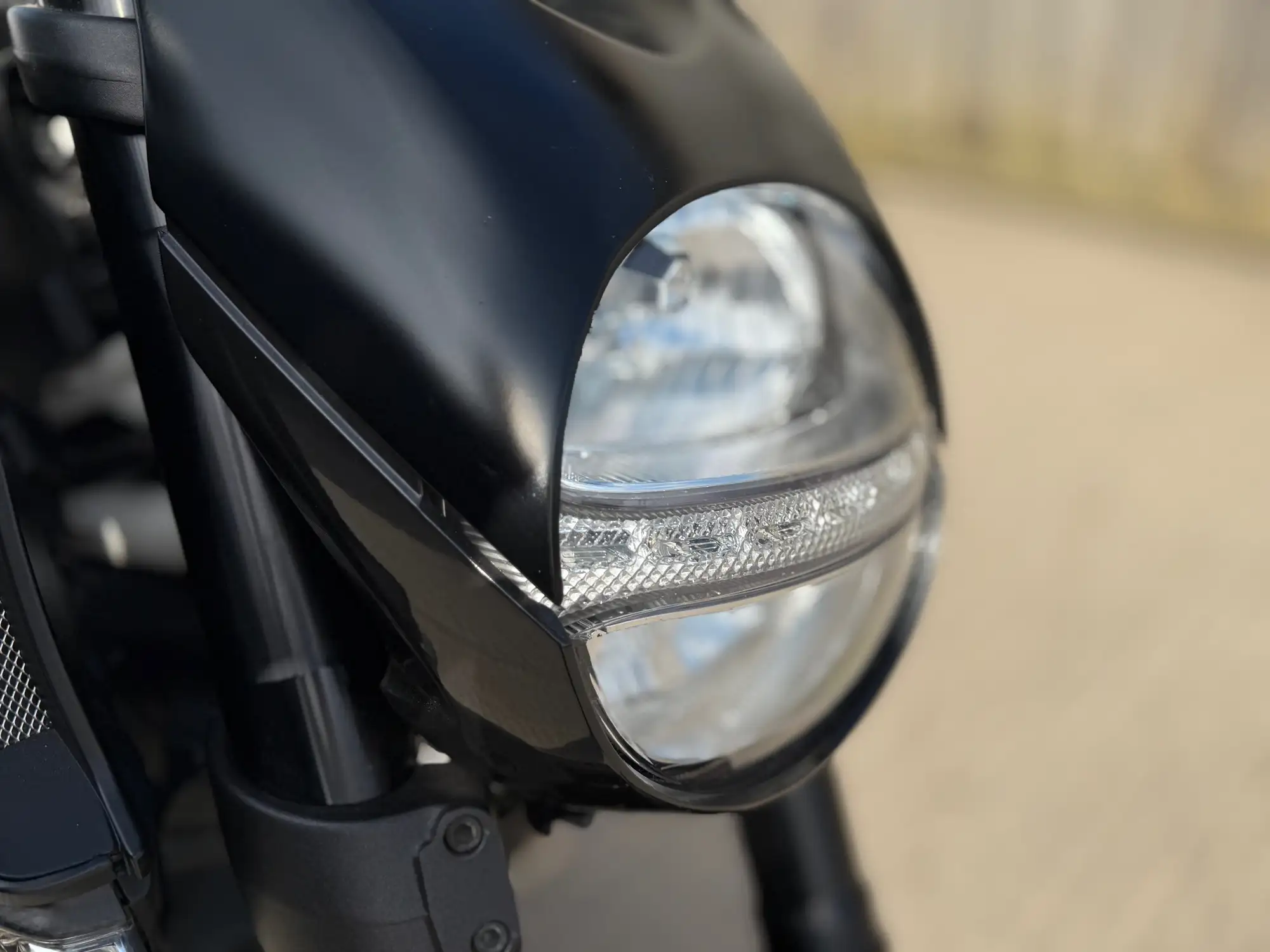 2012 Ducati Diavel Carbon AMG SE 1198cc-Sold