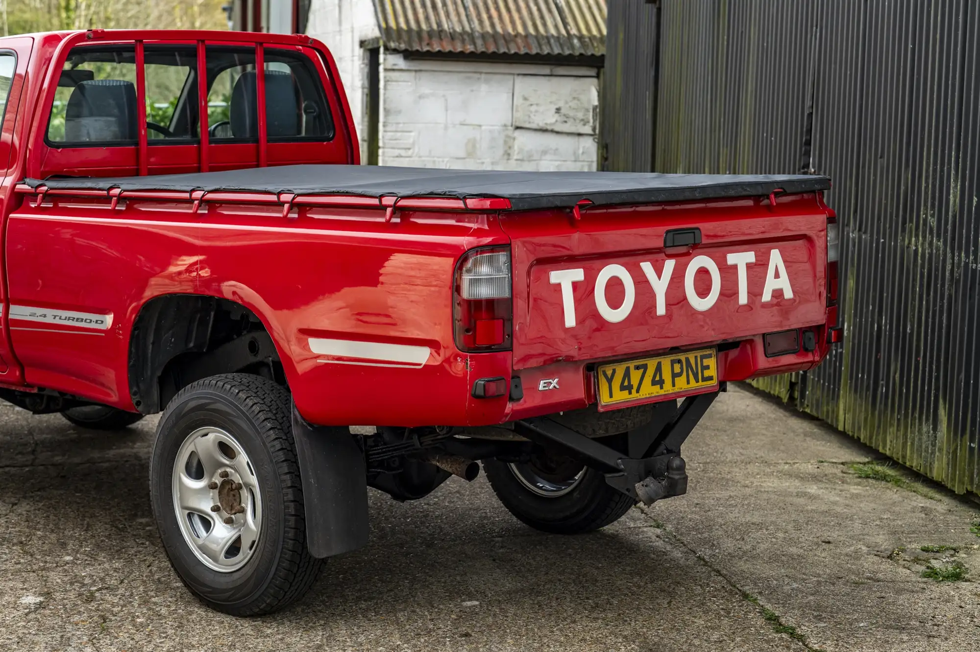 2001 Toyota Hilux Single Cab-Sold
