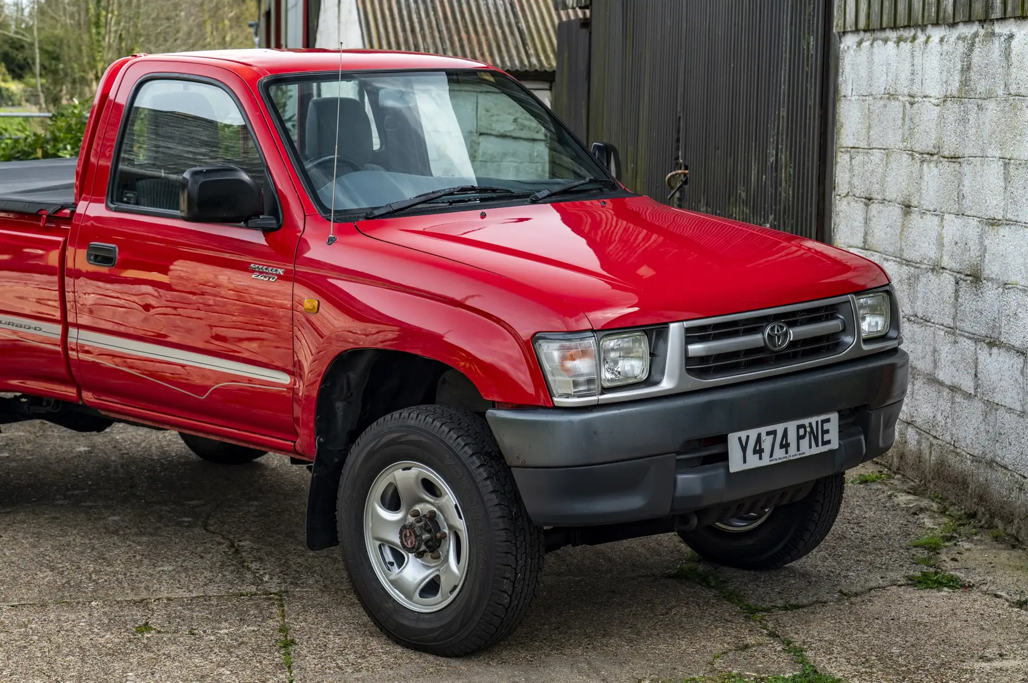 2001 Toyota Hilux Single Cab-Sold