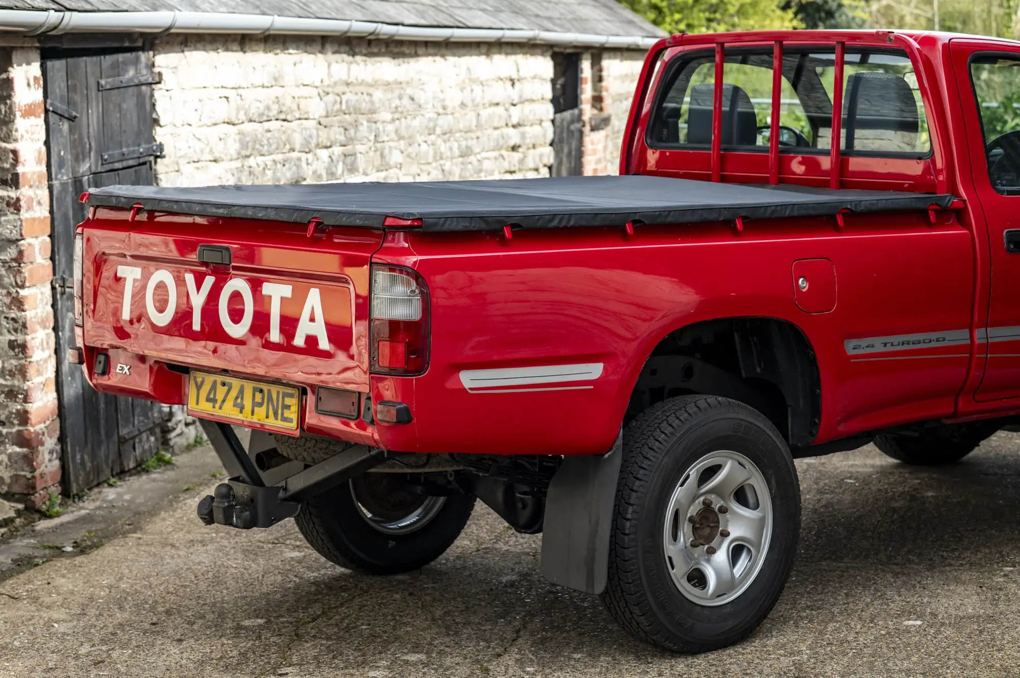 2001 Toyota Hilux Single Cab-Sold