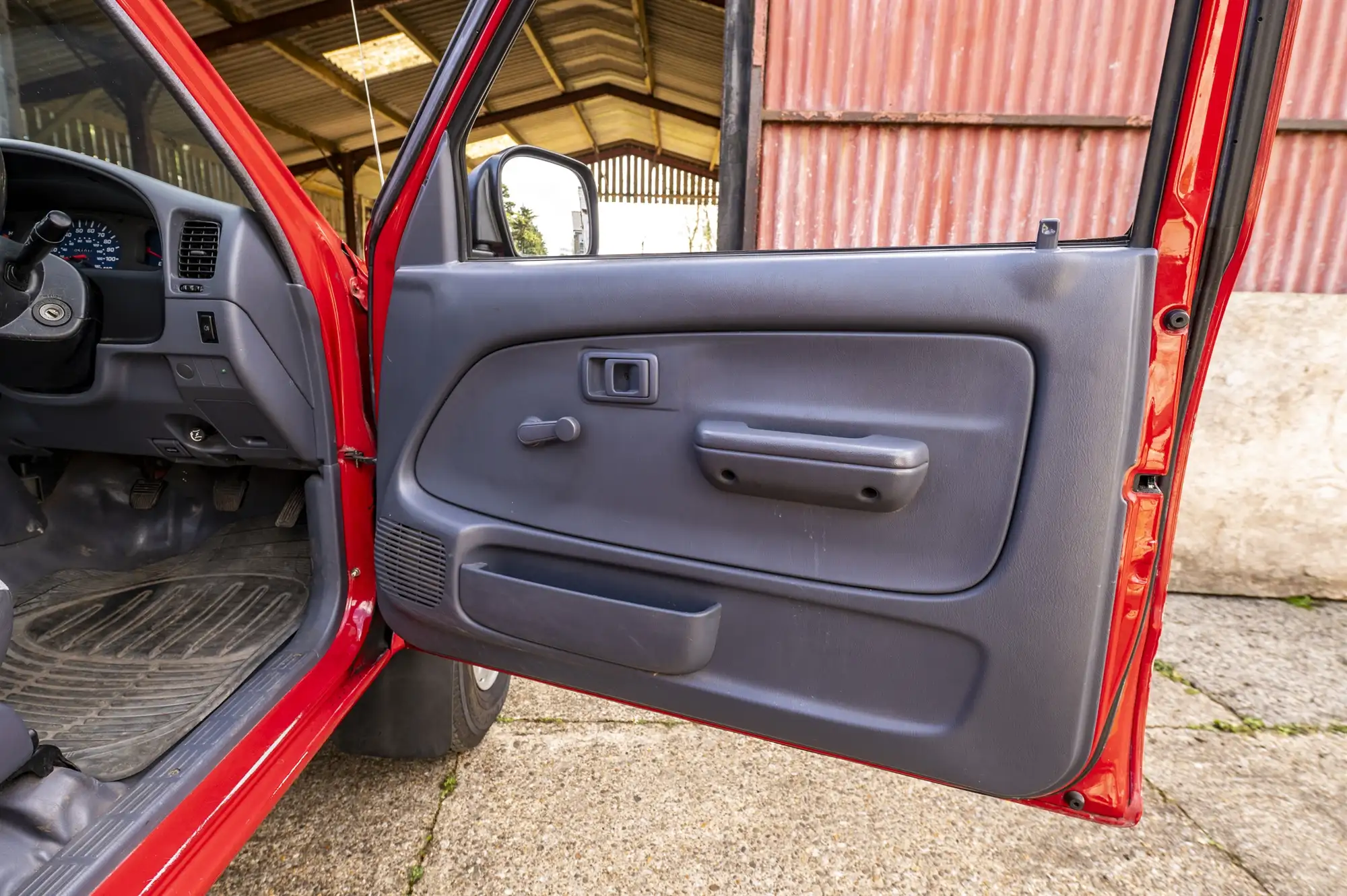 2001 Toyota Hilux Single Cab-Sold