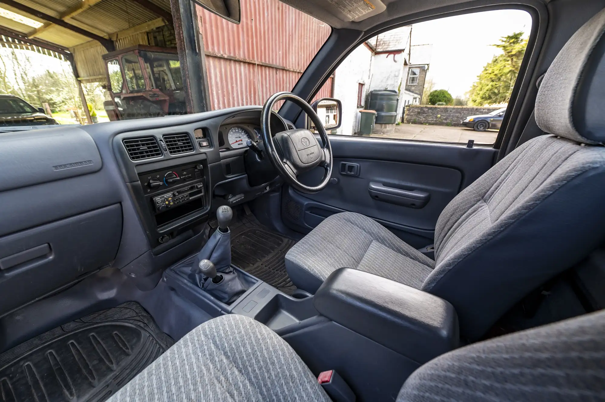 2001 Toyota Hilux Single Cab-Sold
