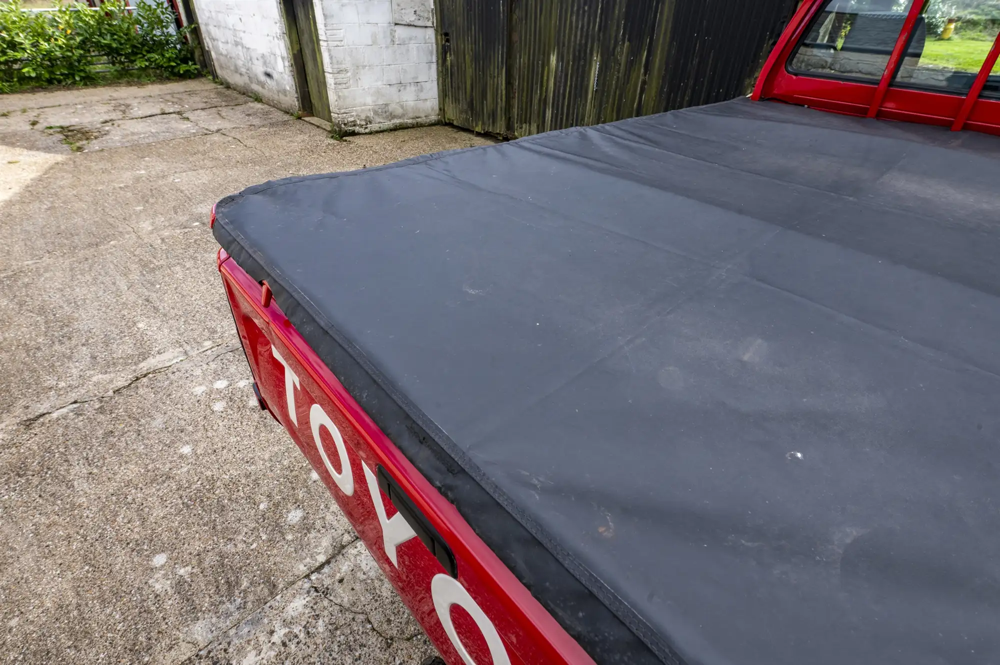 2001 Toyota Hilux Single Cab-Sold