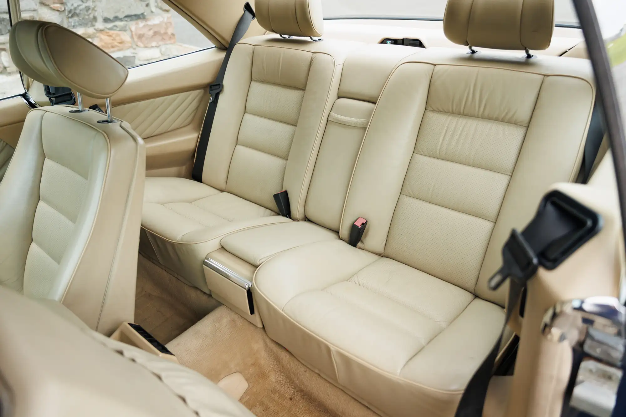 1991 Mercedes-Benz 560 SEC (C126)-Sold