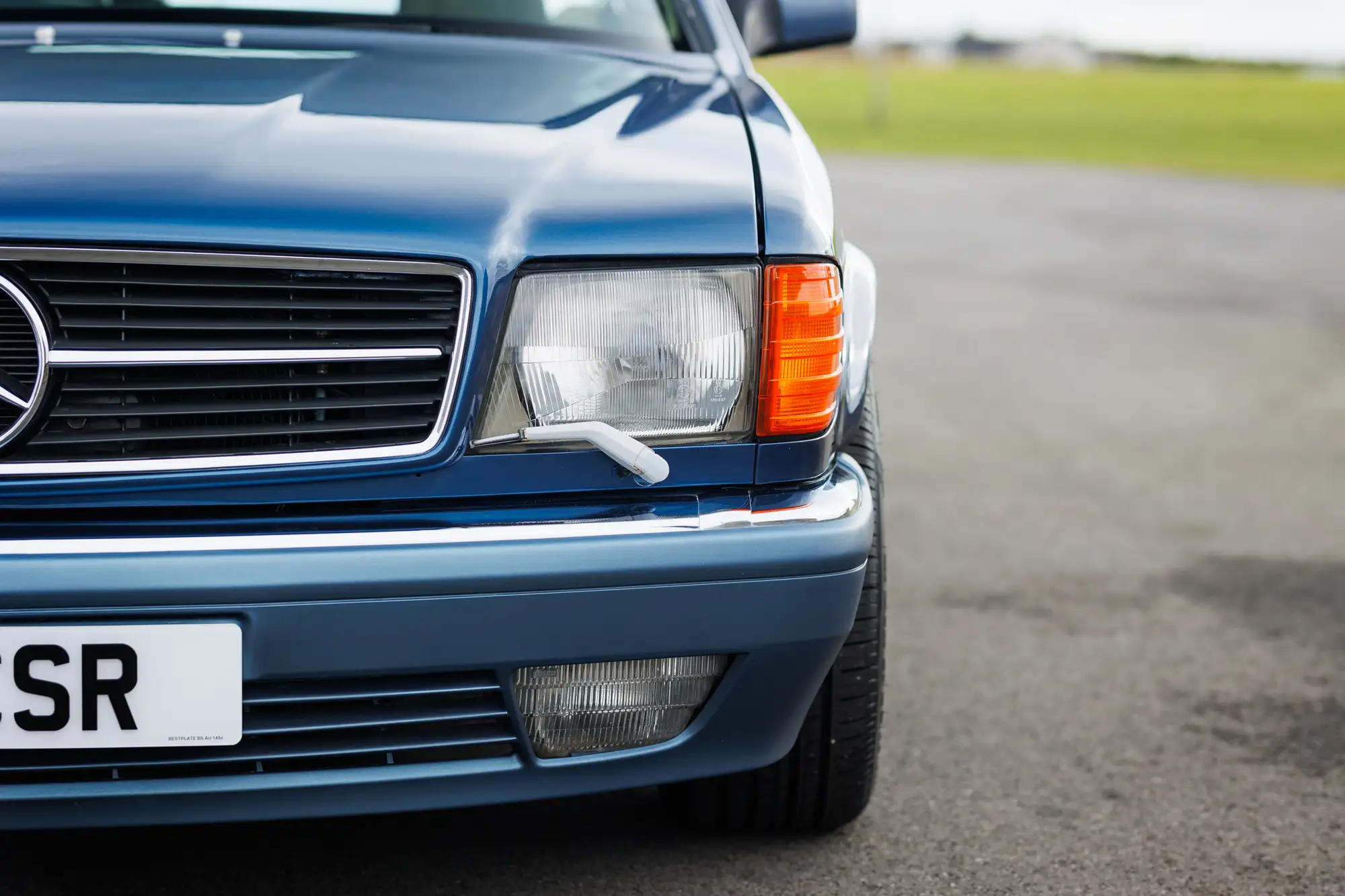 1991 Mercedes-Benz 560 SEC (C126)-Sold