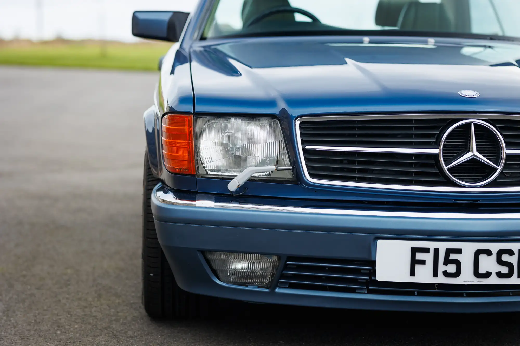 1991 Mercedes-Benz 560 SEC (C126)-Sold