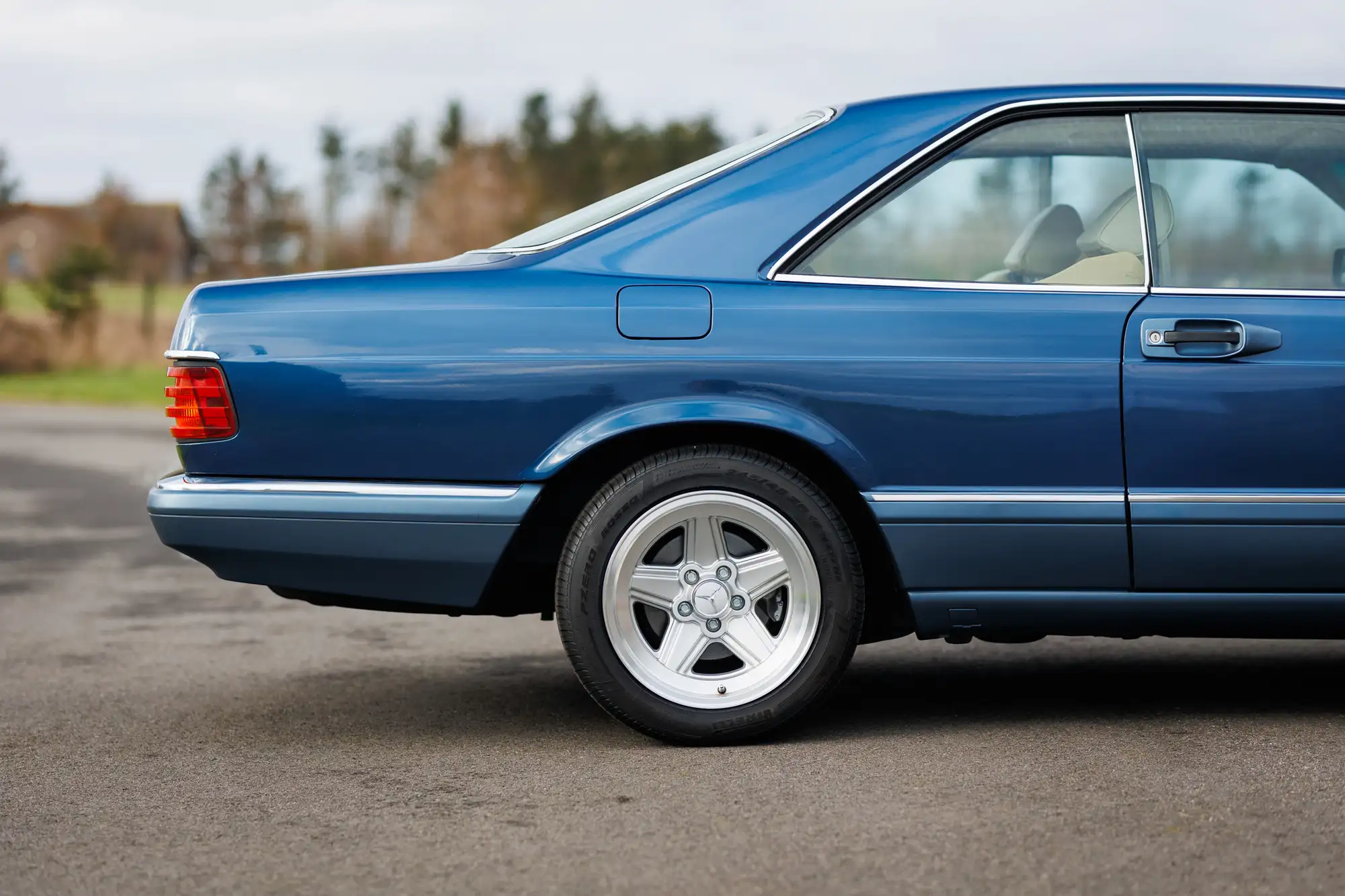 1991 Mercedes-Benz 560 SEC (C126)-Sold