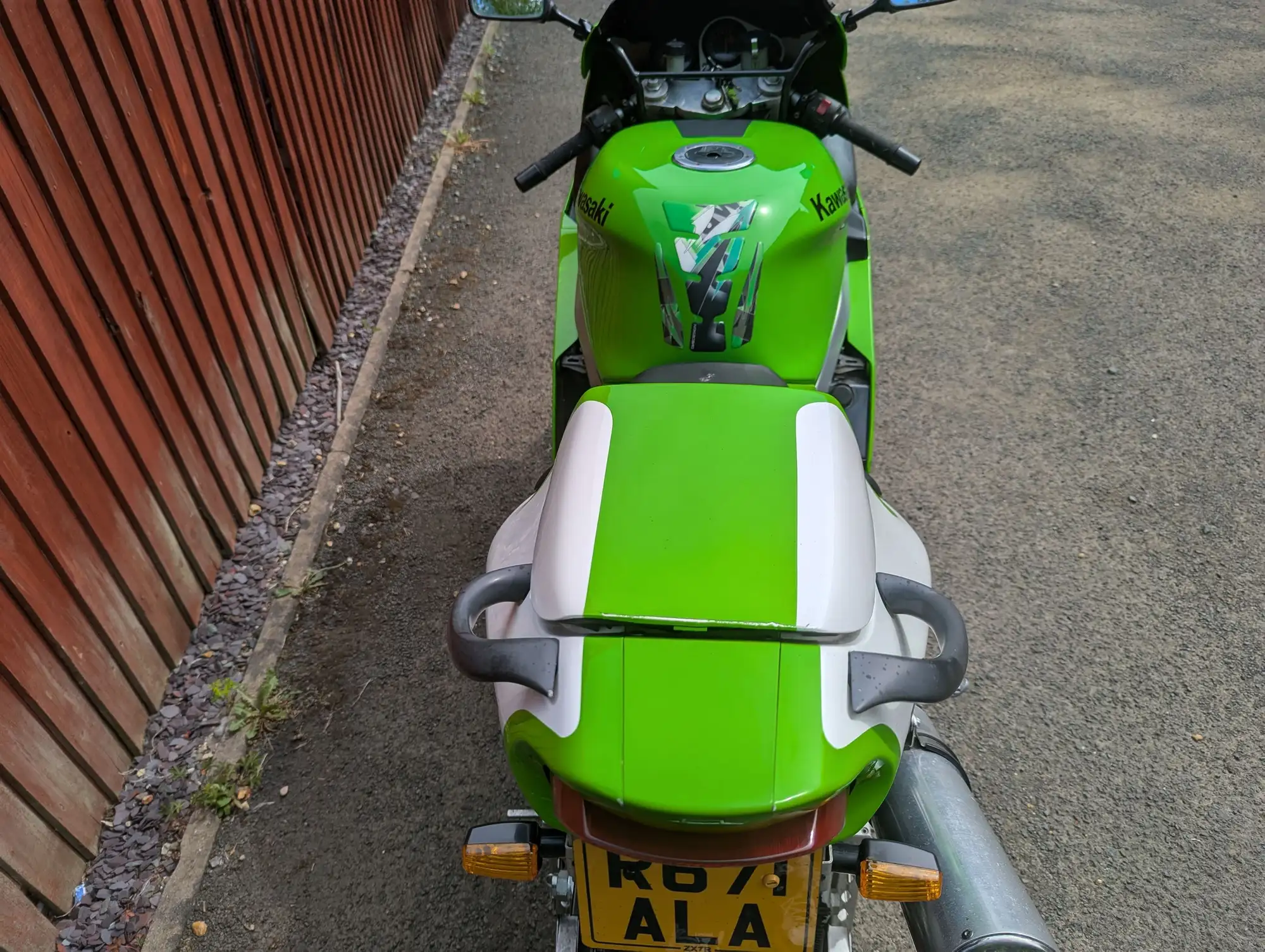 1998 Kawasaki ZX-7R 748cc*-Sold