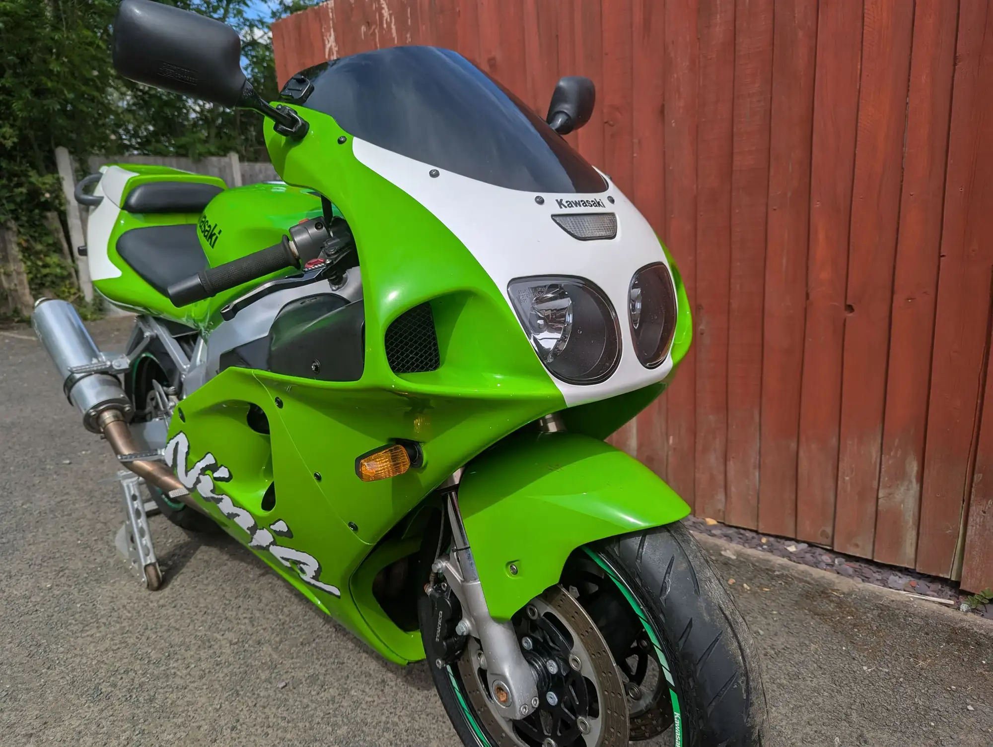 1998 Kawasaki ZX-7R 748cc*-Sold