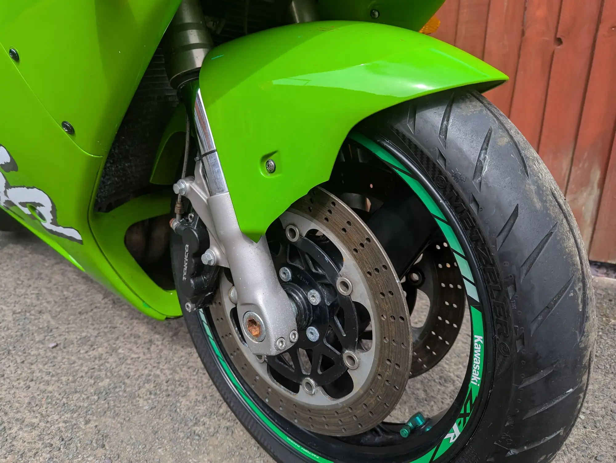 1998 Kawasaki ZX-7R 748cc*-Sold