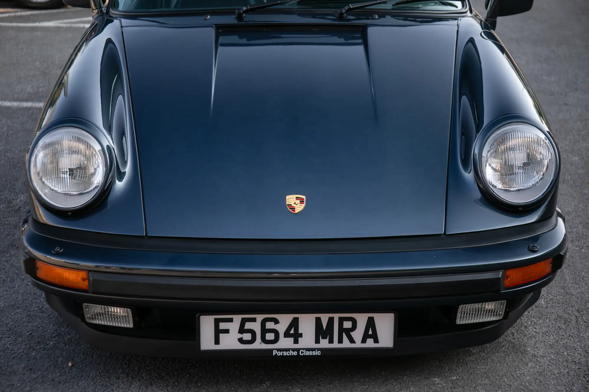 1988 Porsche 911 3.2 Carrera Sport-Sold