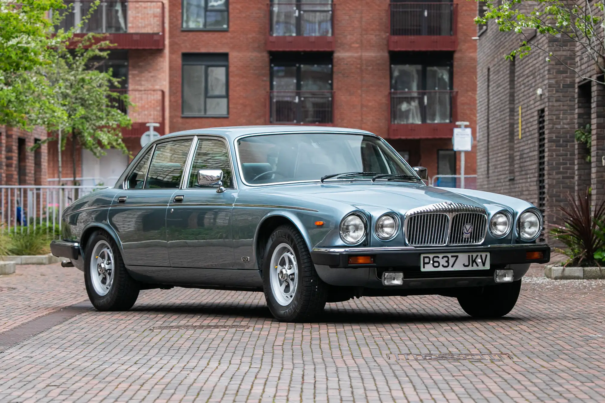 1990 Daimler Double-Six Saloon - 6,740 Miles From New-Sold