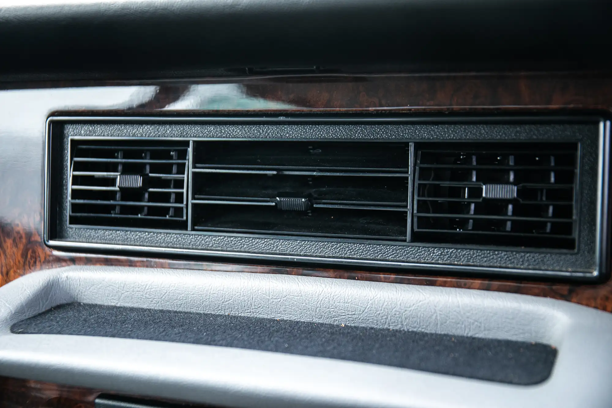 1990 Daimler Double-Six Saloon - 6,740 Miles From New-Sold