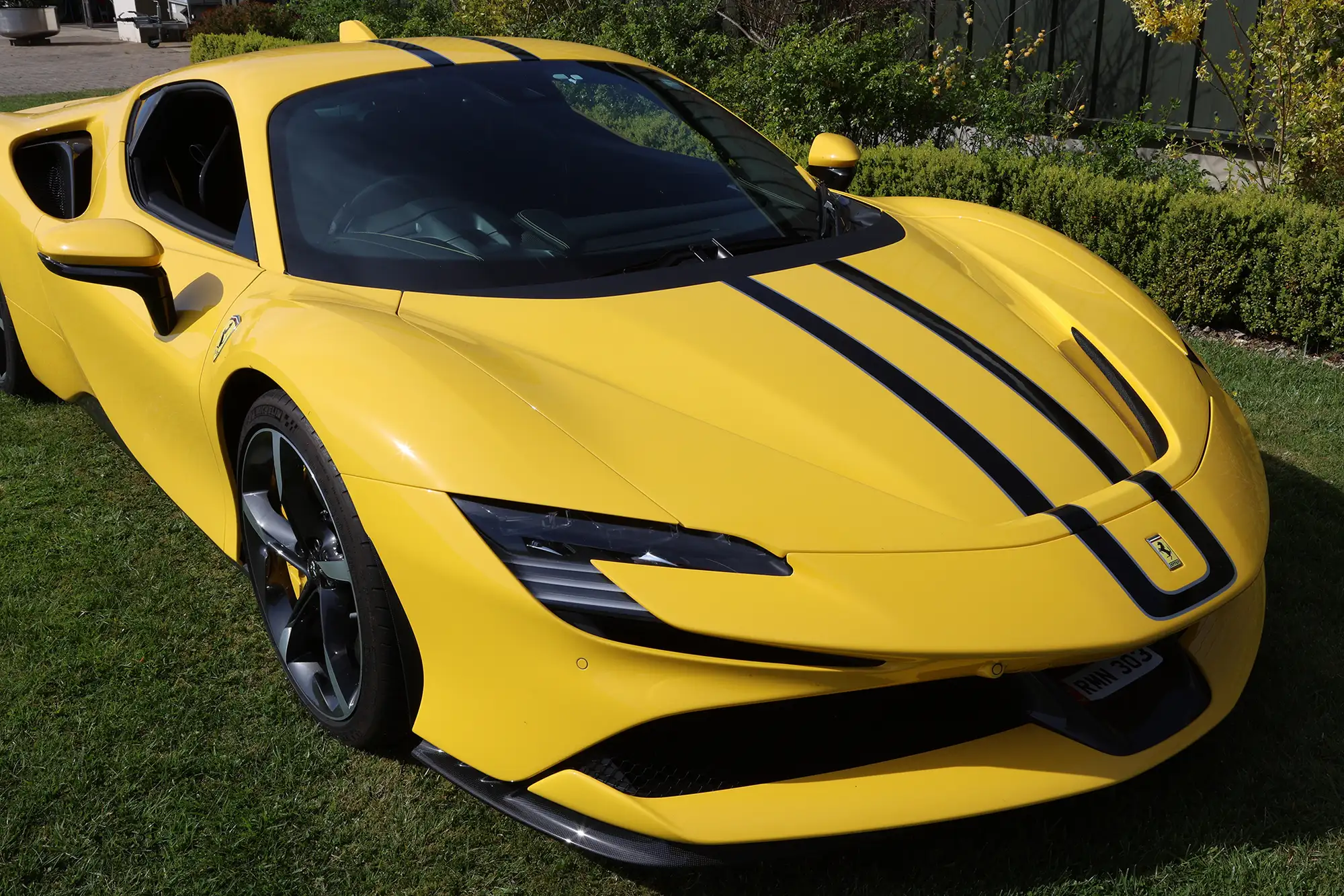 2021 Ferrari SF90 Stradale-Sold